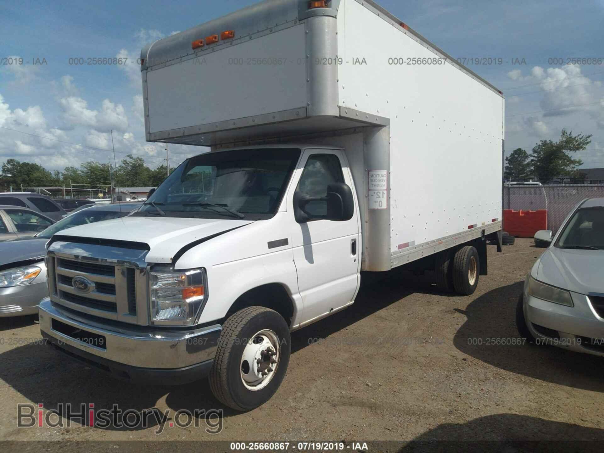 2011 FORD ECONOLINE - VIN: 1FDXE4FS6BDA39196 - Фото 2