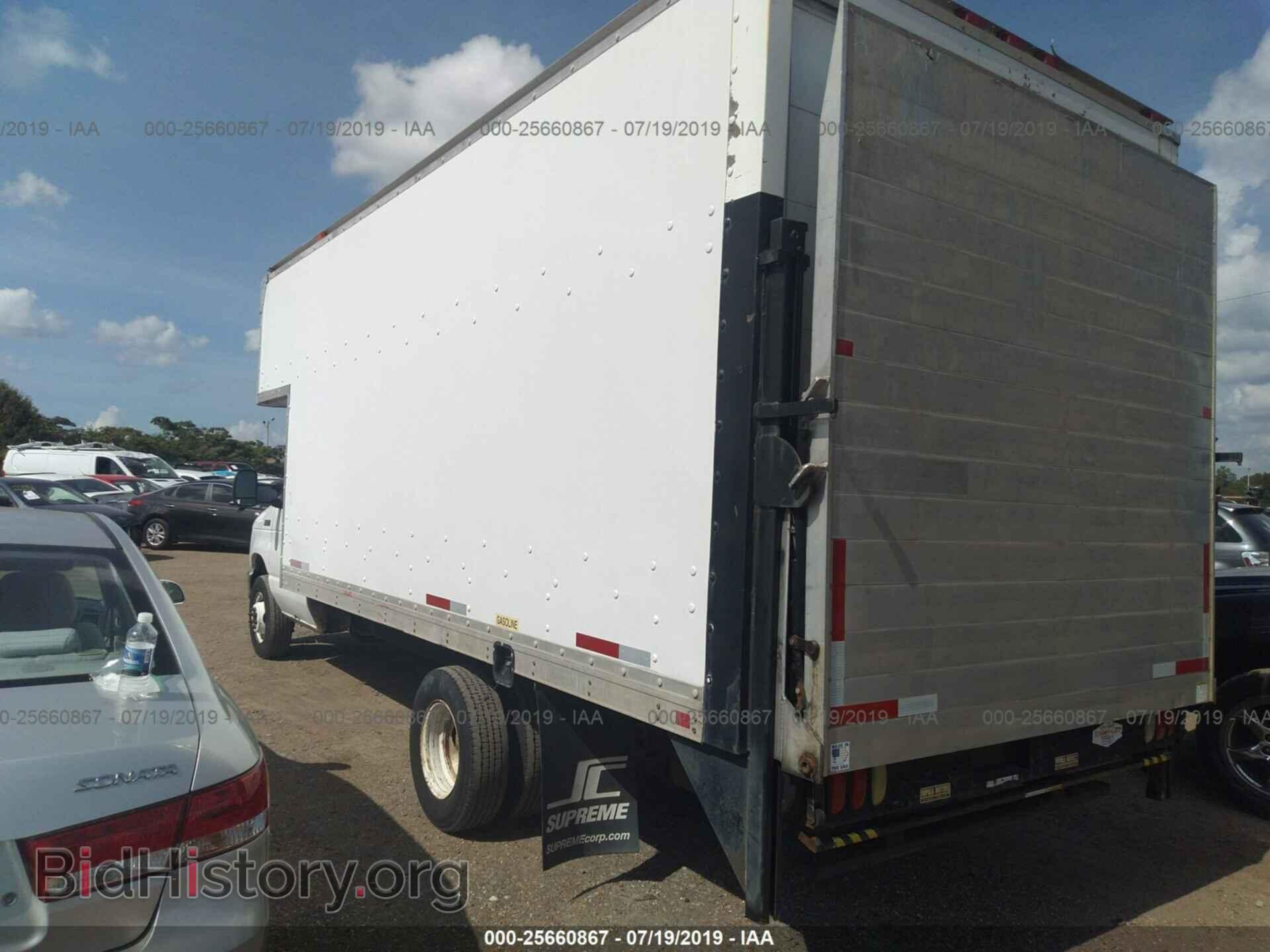 2011 FORD ECONOLINE - VIN: 1FDXE4FS6BDA39196 - Фото 3