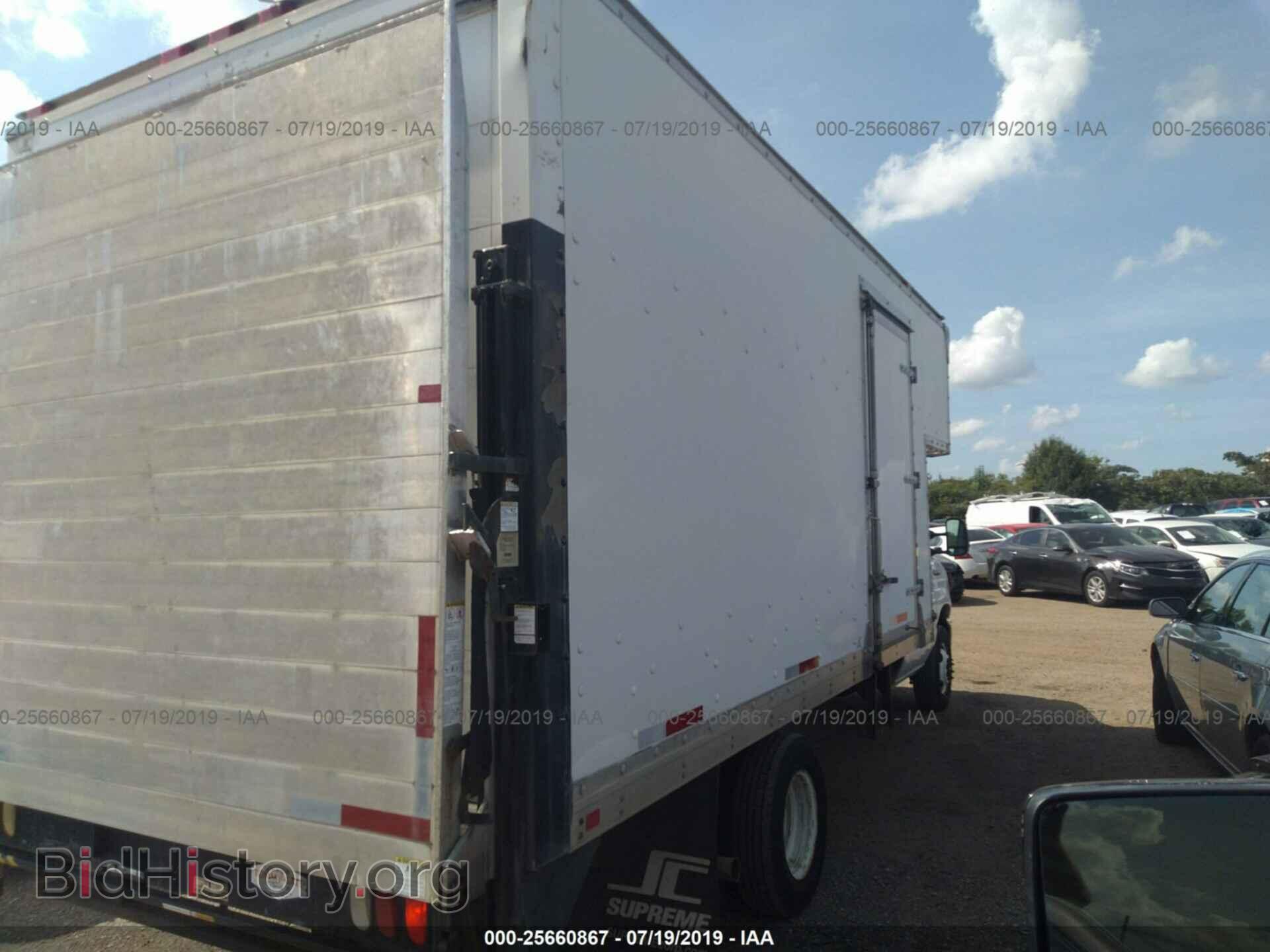 2011 FORD ECONOLINE - VIN: 1FDXE4FS6BDA39196 - Фото 4
