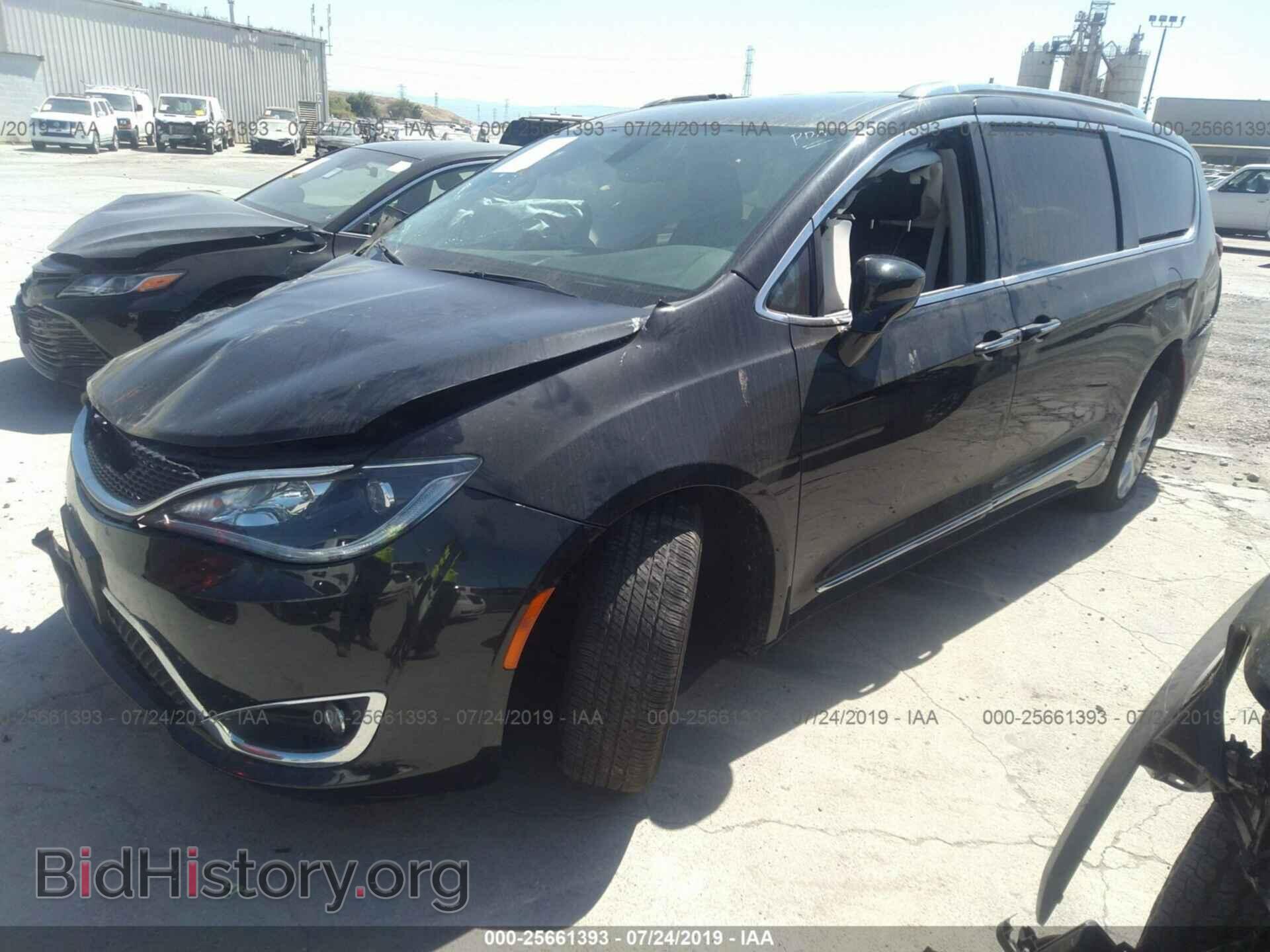 2018 CHRYSLER PACIFICA - VIN: 2C4RC1BG2JR290439 - Фото 2