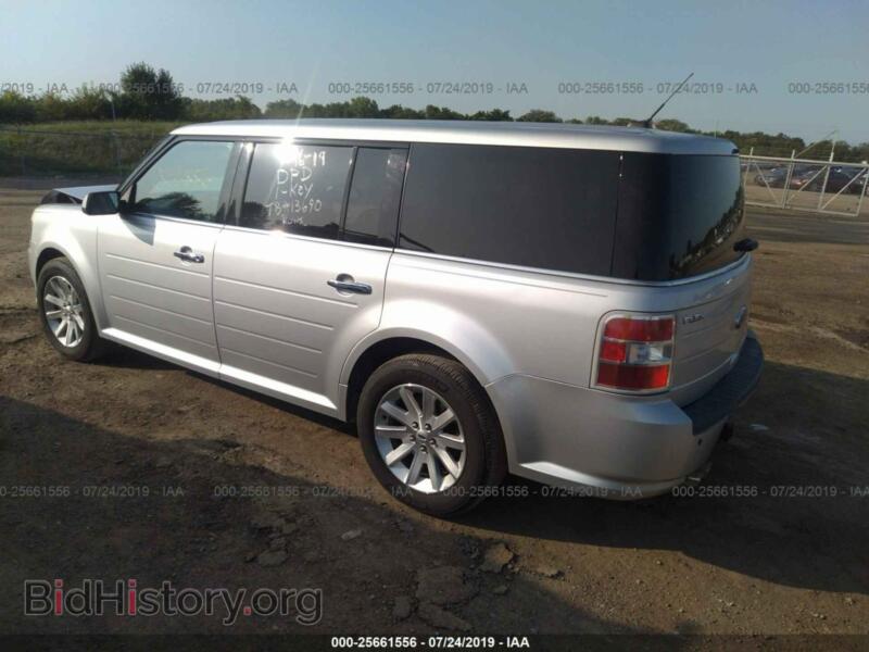 2011 Ford FLEX (VIN 2FMGK5CC1BBD34000) — фото 3 из 10