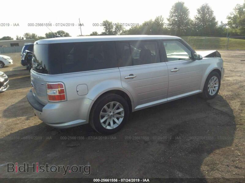 2011 Ford FLEX (VIN 2FMGK5CC1BBD34000) — фото 4 из 10