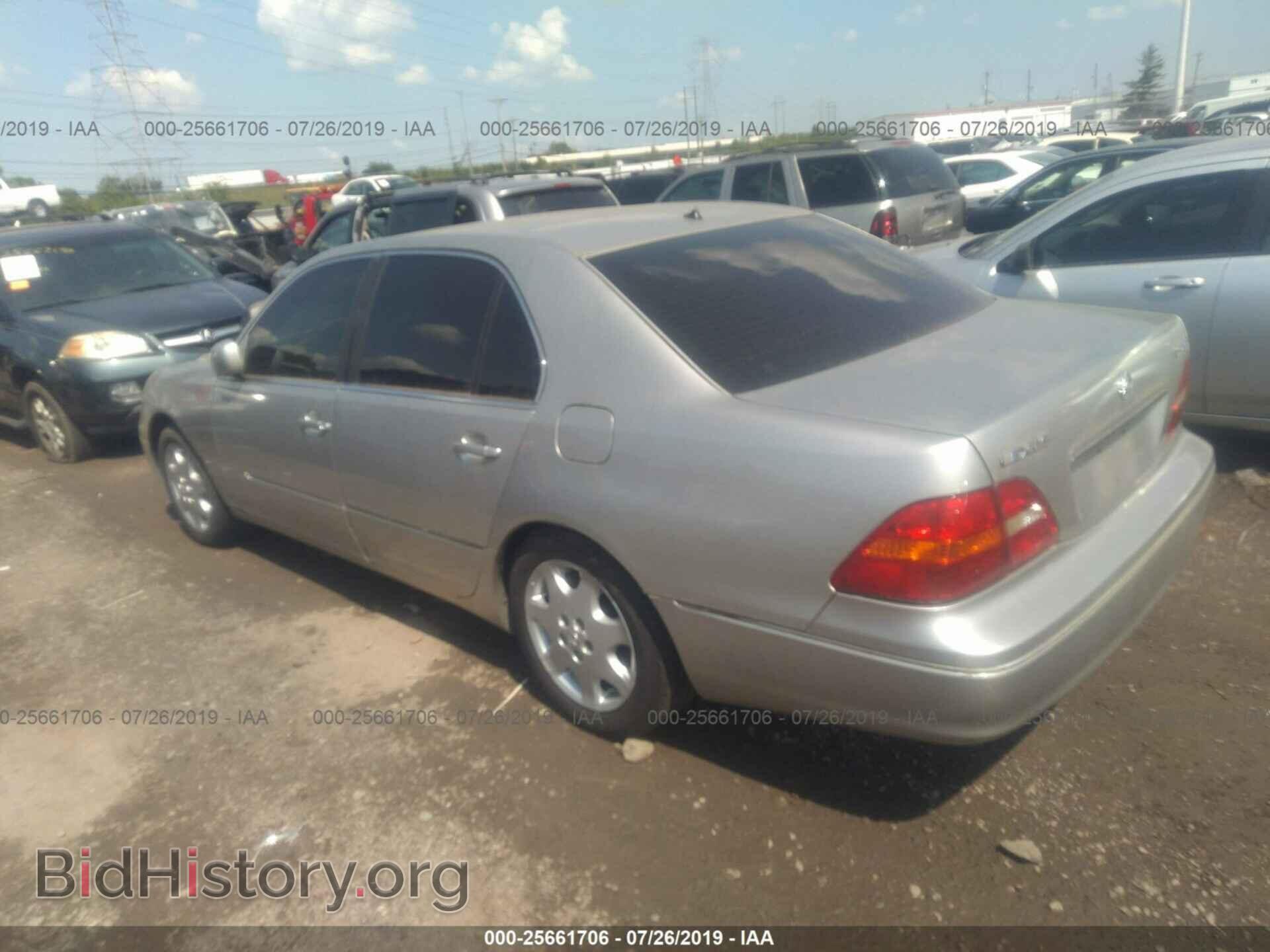 2003 LEXUS LS - VIN: JTHBN30F730122258 - Photo 3