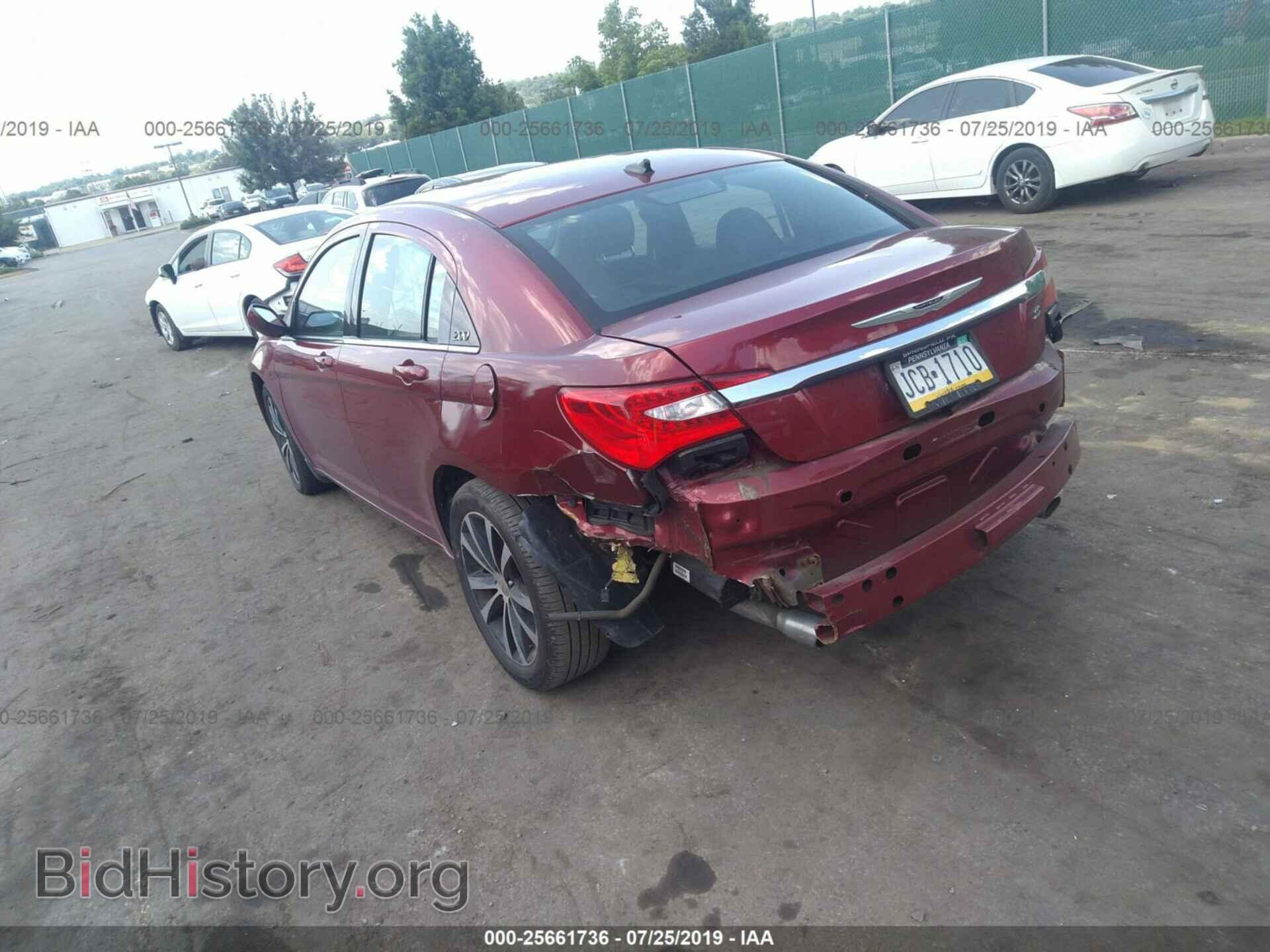 2012 CHRYSLER 200 - VIN: 1C3CCBBG3CN306535 - Фото 3