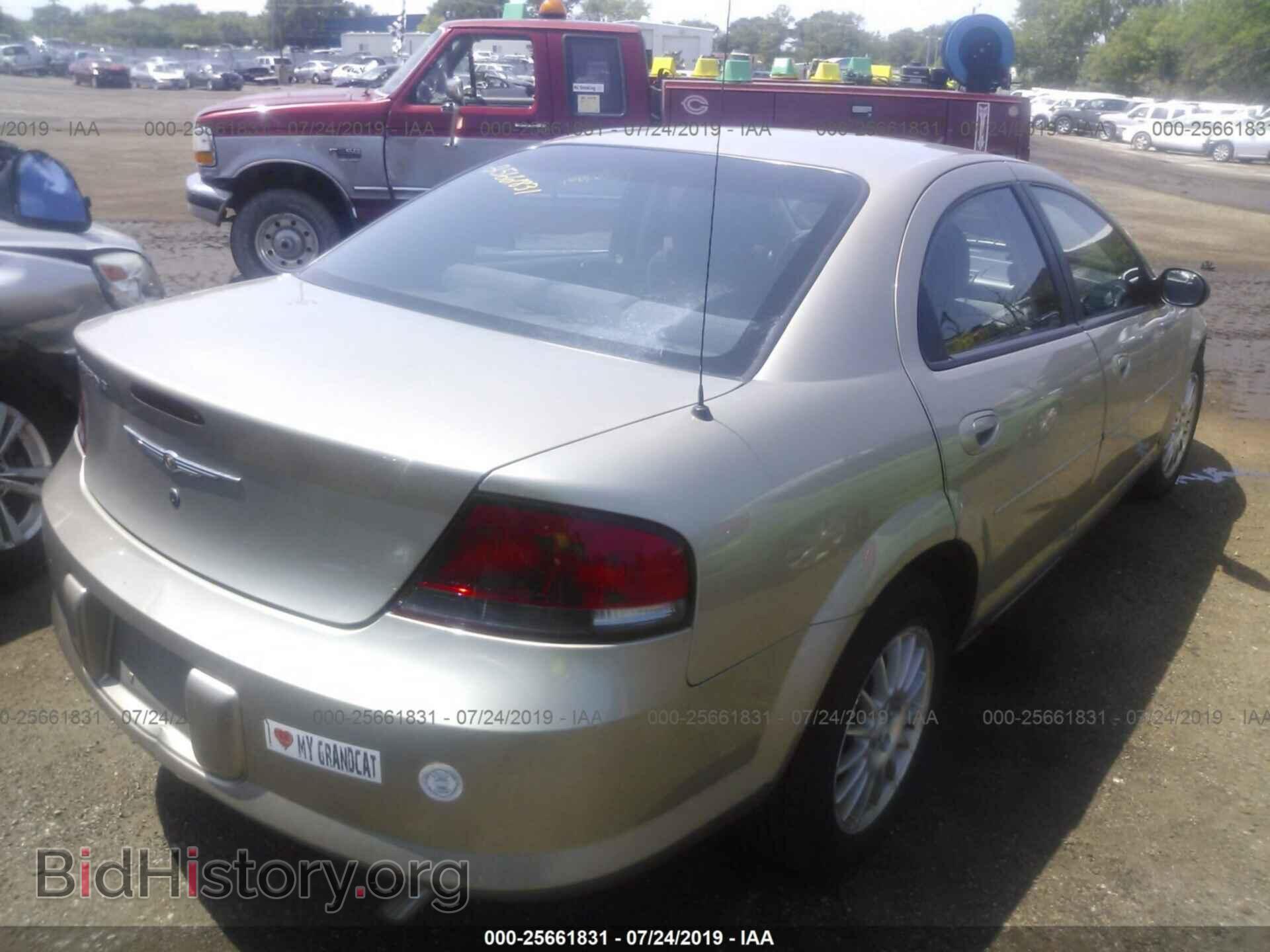 2004 CHRYSLER SEBRING - VIN: 1C3EL46X14N387793 - Фото 4