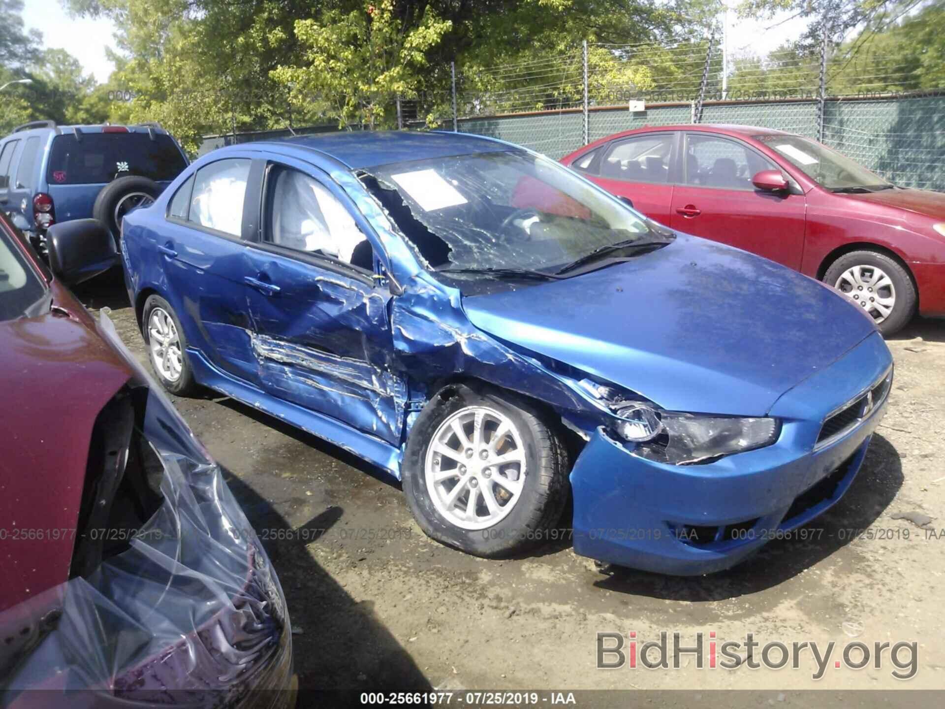 Photo JA32U2FU3BU023916 - MITSUBISHI LANCER 2011