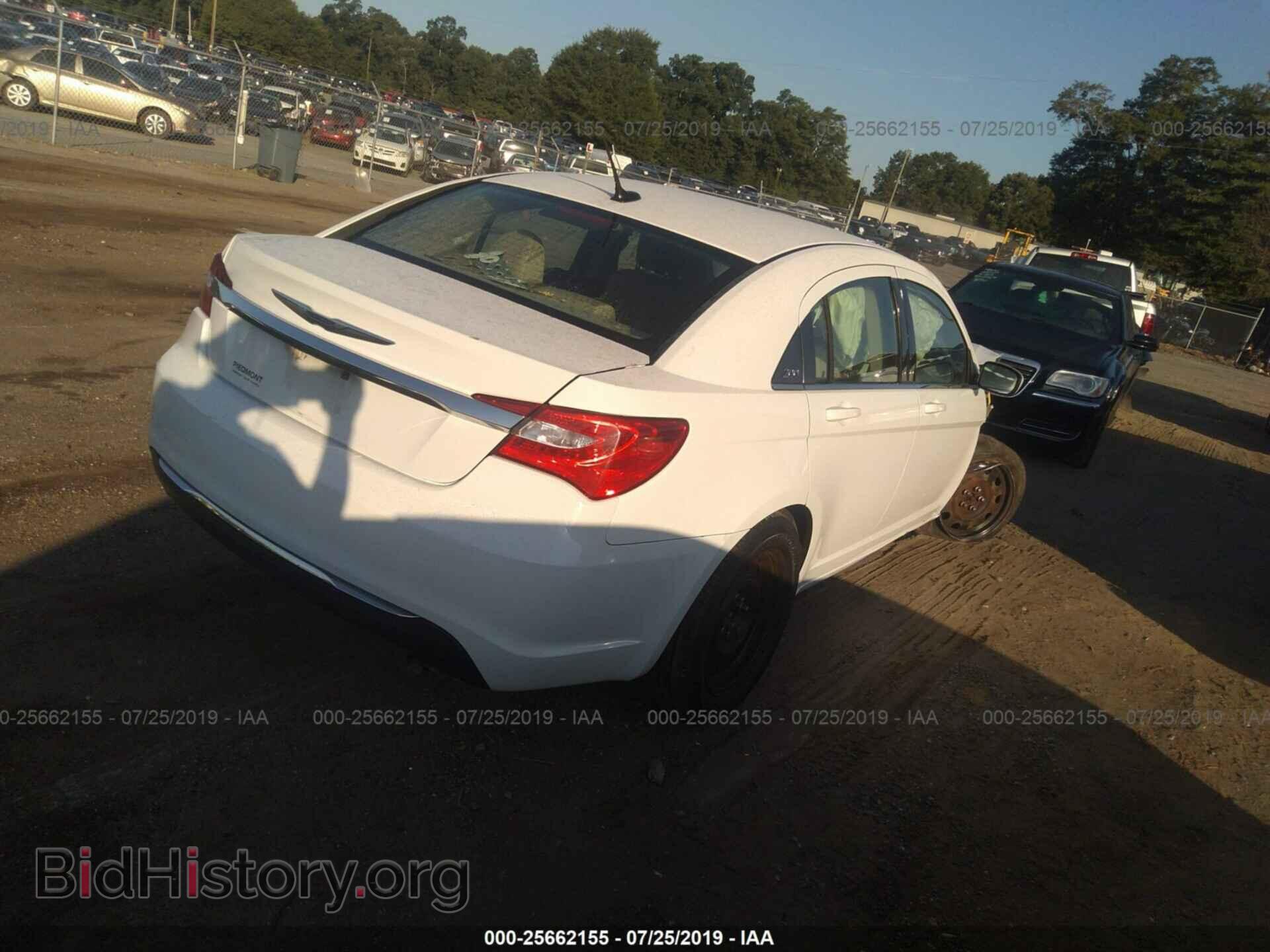 2013 CHRYSLER 200 - VIN: 1C3CCBAB7DN561650 - Photo 4
