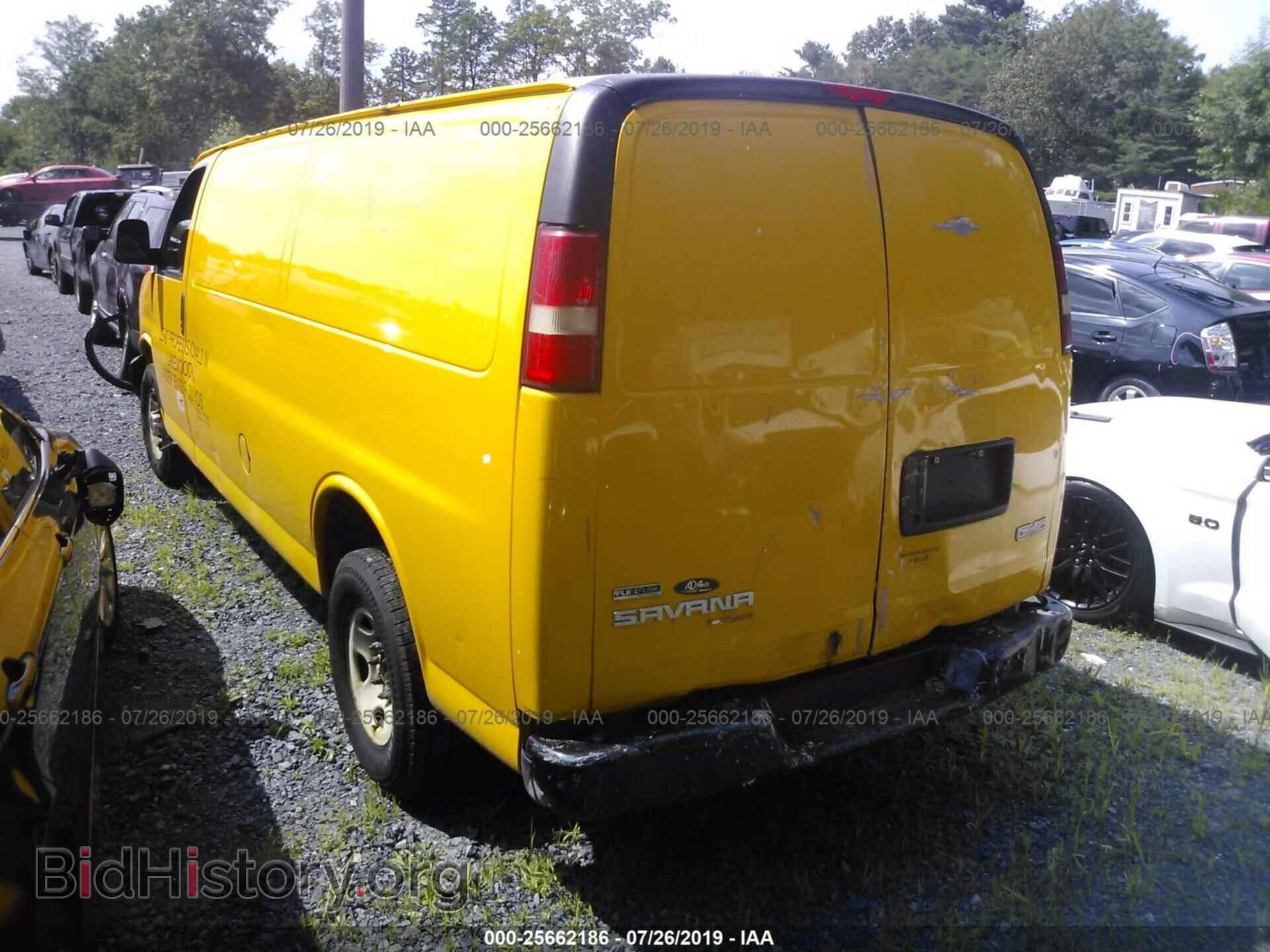 2011 GMC SAVANA - VIN: 1GTW7GCA1B1902415 - Фото 3
