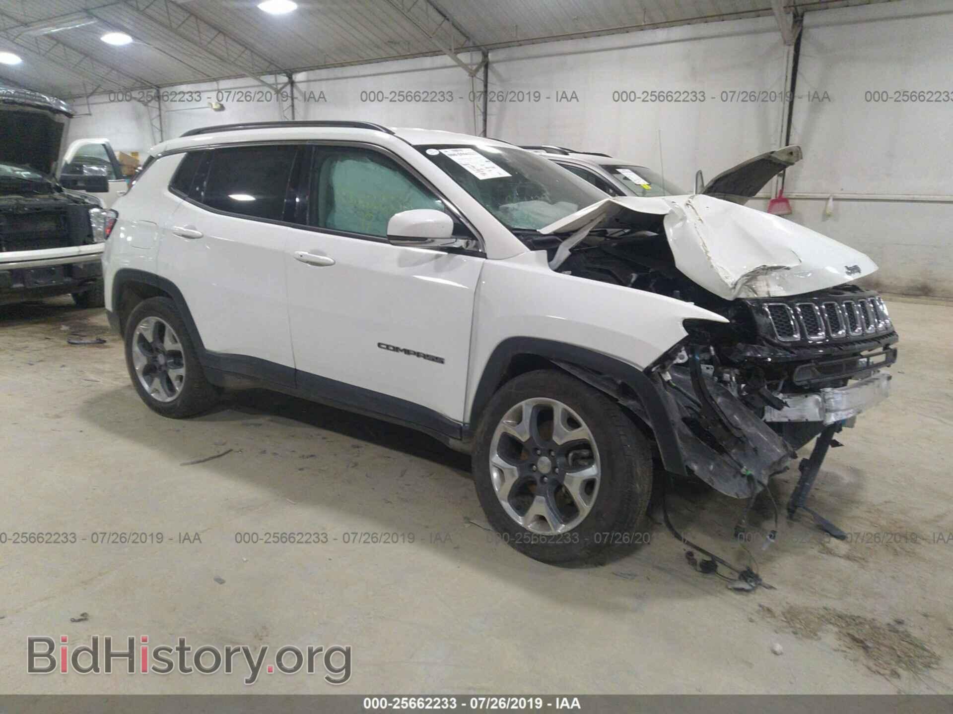 Фотография 3C4NJDCB8HT627955 - JEEP COMPASS 2017