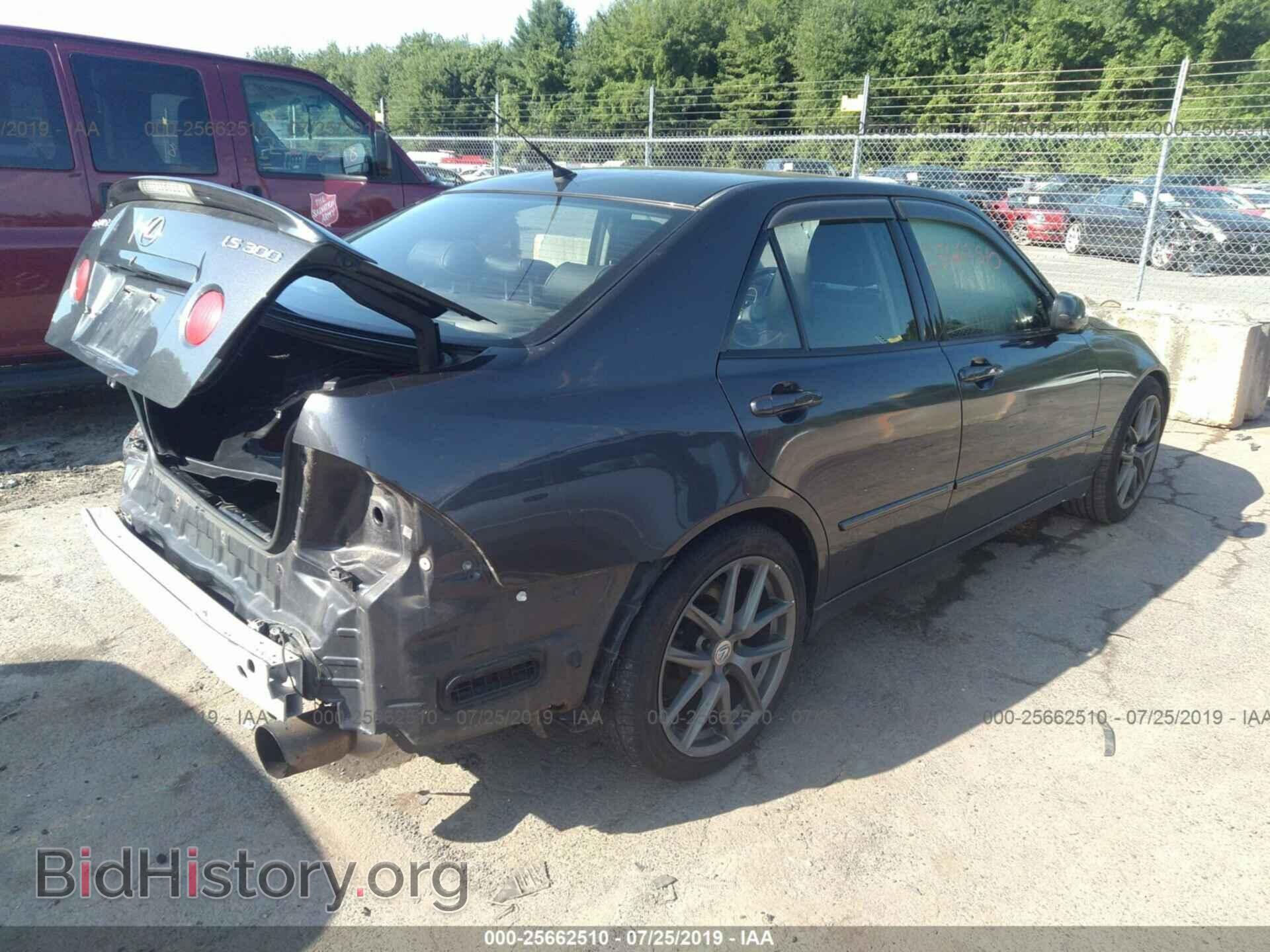 2002 LEXUS IS - VIN: JTHBD192620051933 - Photo 4
