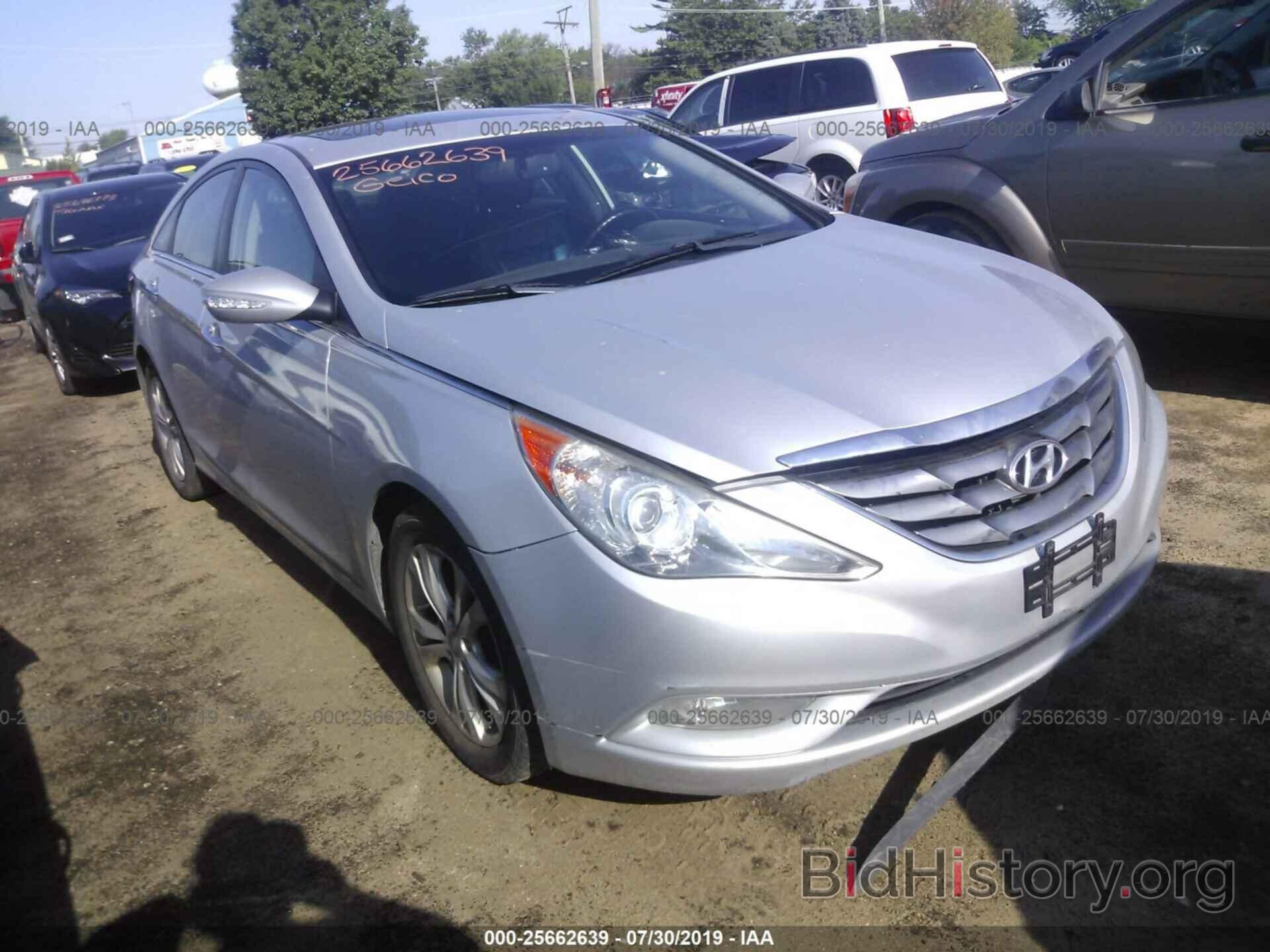 Photo 5NPEC4AC7BH225566 - HYUNDAI SONATA 2011