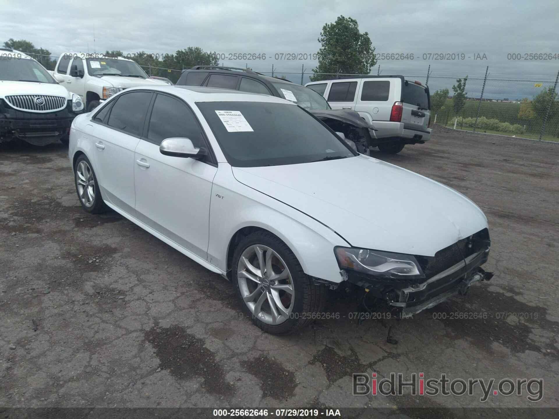 Photo WAUBGAFL4CA065974 - AUDI S4 2012