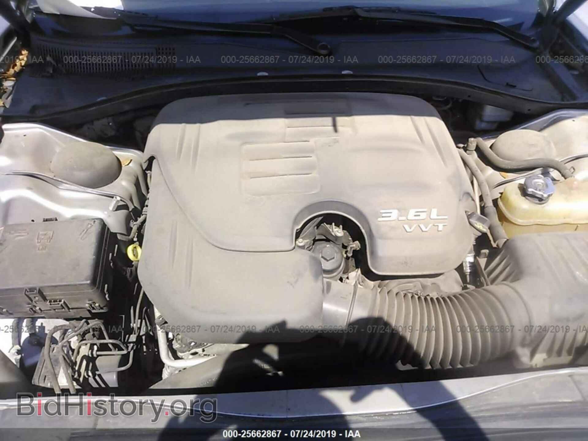 2013 CHRYSLER 300 - VIN: 2C3CCAAG5DH572371 - Фото 10