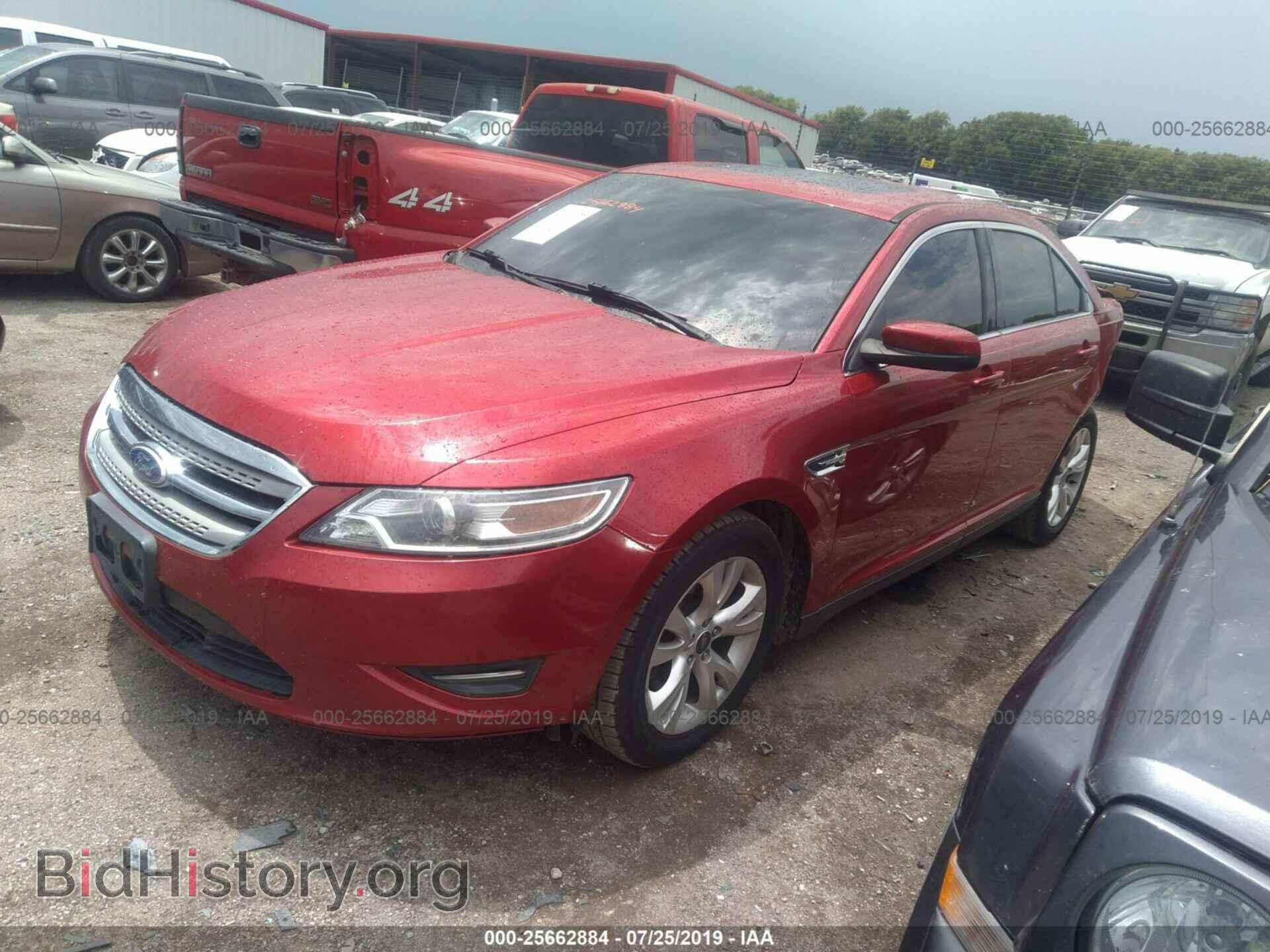2011 FORD TAURUS - VIN: 1FAHP2EW0BG102728 - Фото 2