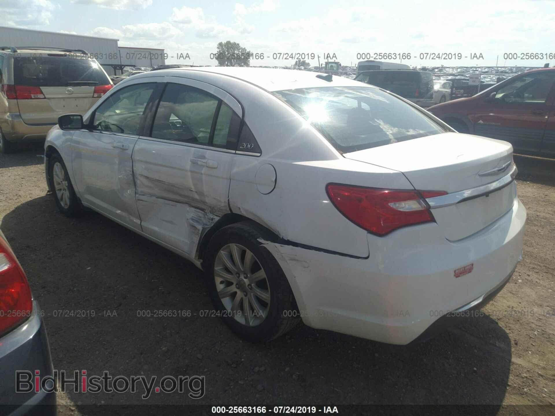 2013 CHRYSLER 200 - VIN: 1C3CCBBB7DN764620 - Photo 3
