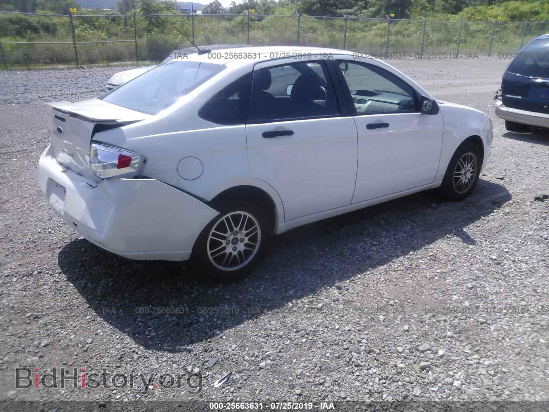 2011 FORD FOCUS - VIN: 1FAHP3FN8BW161298 - Фото 4