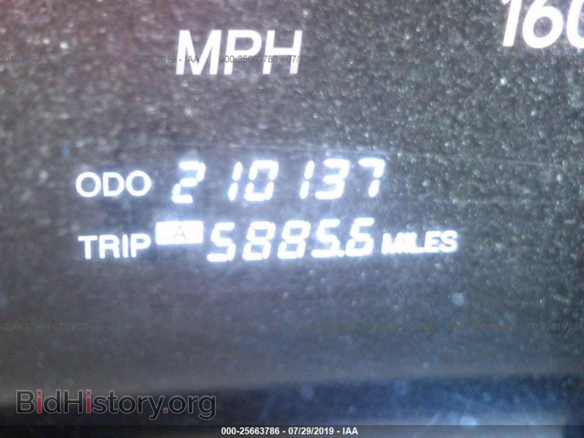 2002 LEXUS LS - VIN: JTHBN30F920091285 - Фото 7