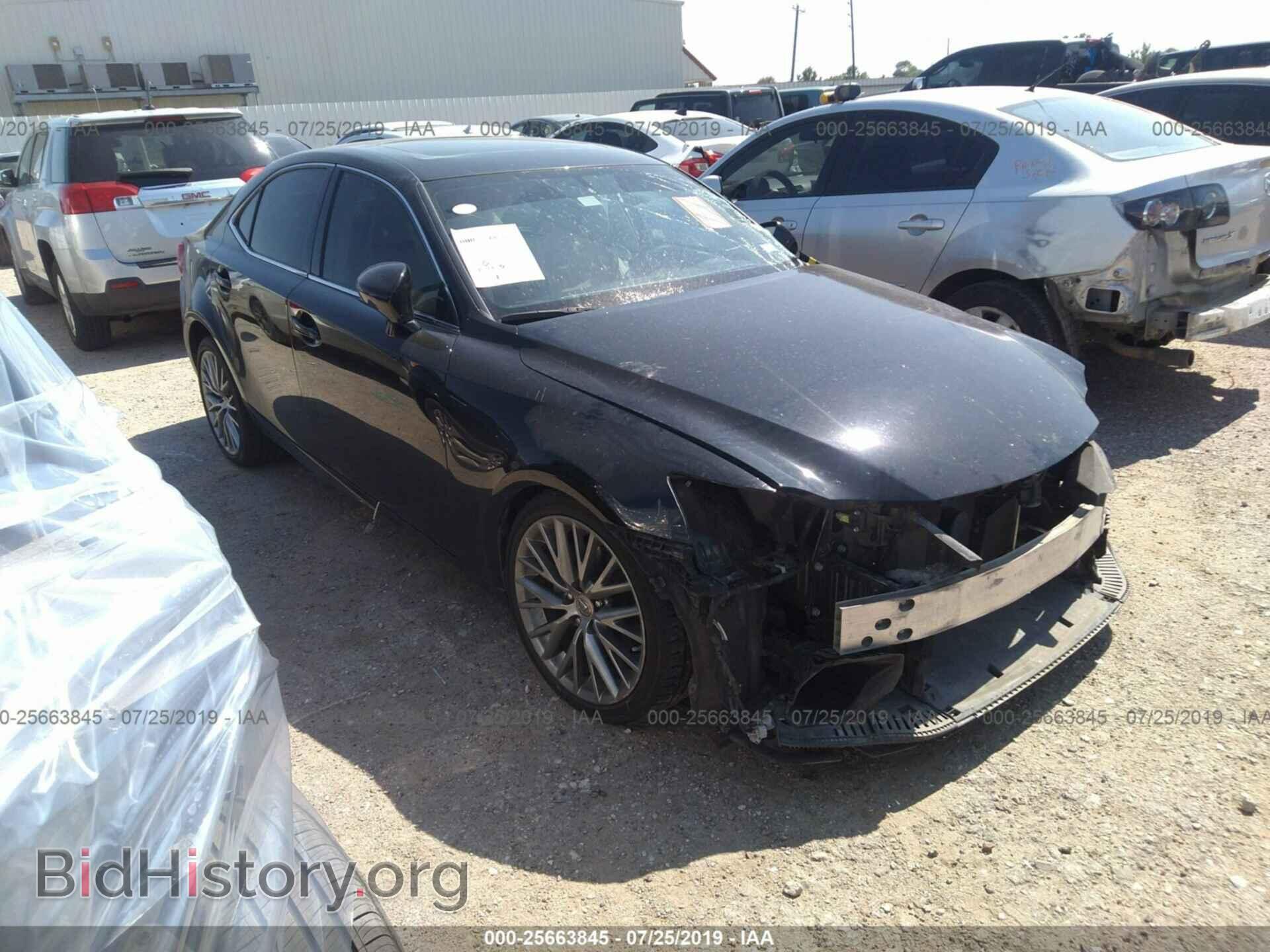 Фотография JTHBF1D29F5048339 - LEXUS IS 2015