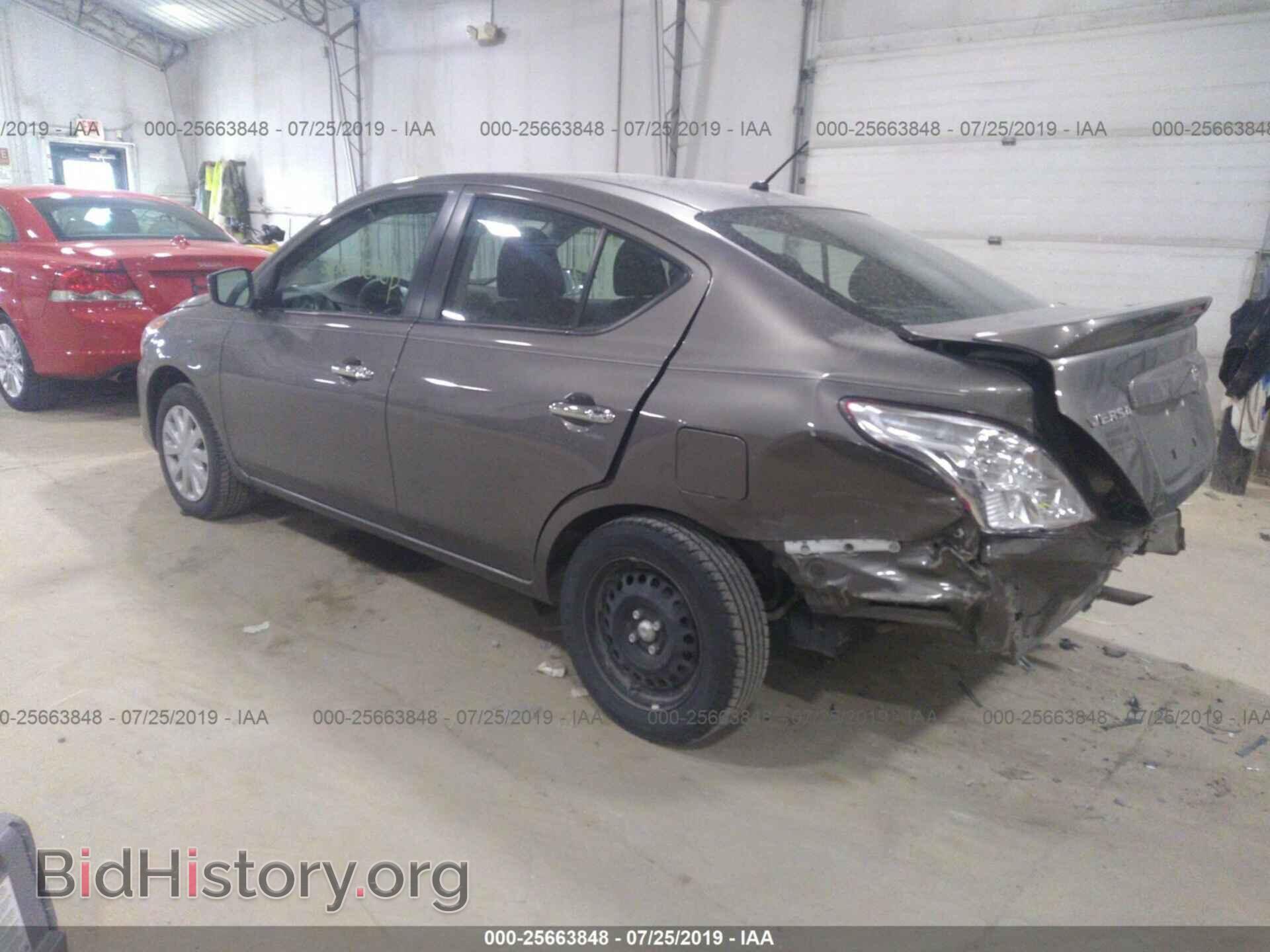 2017 NISSAN VERSA - VIN: 3N1CN7AP3HL815880 - Фото 3