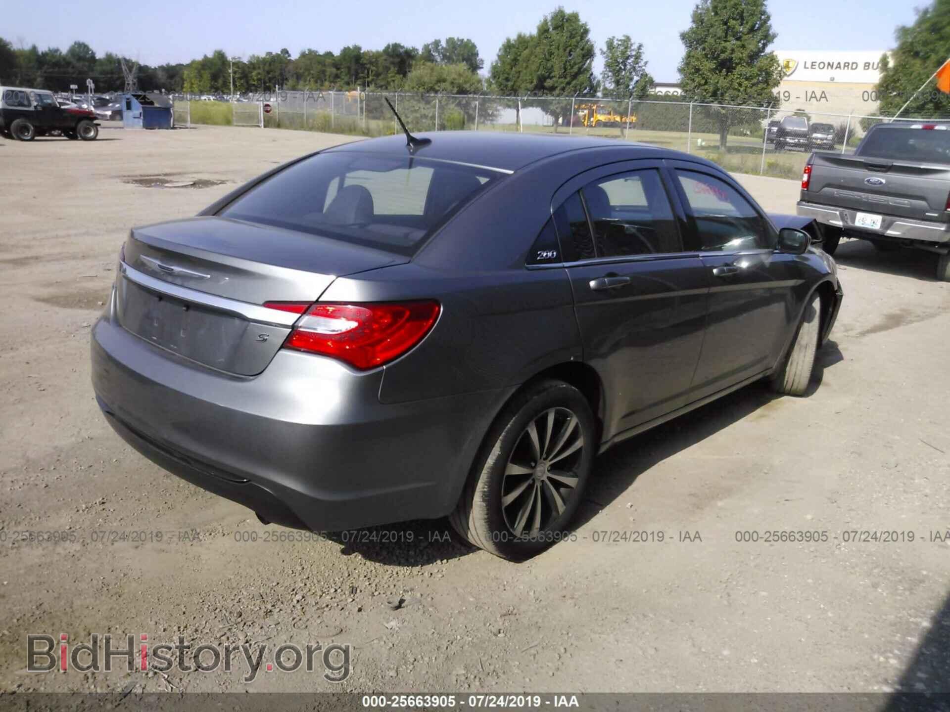 2013 CHRYSLER 200 - VIN: 1C3CCBBB0DN500848 - Photo 4