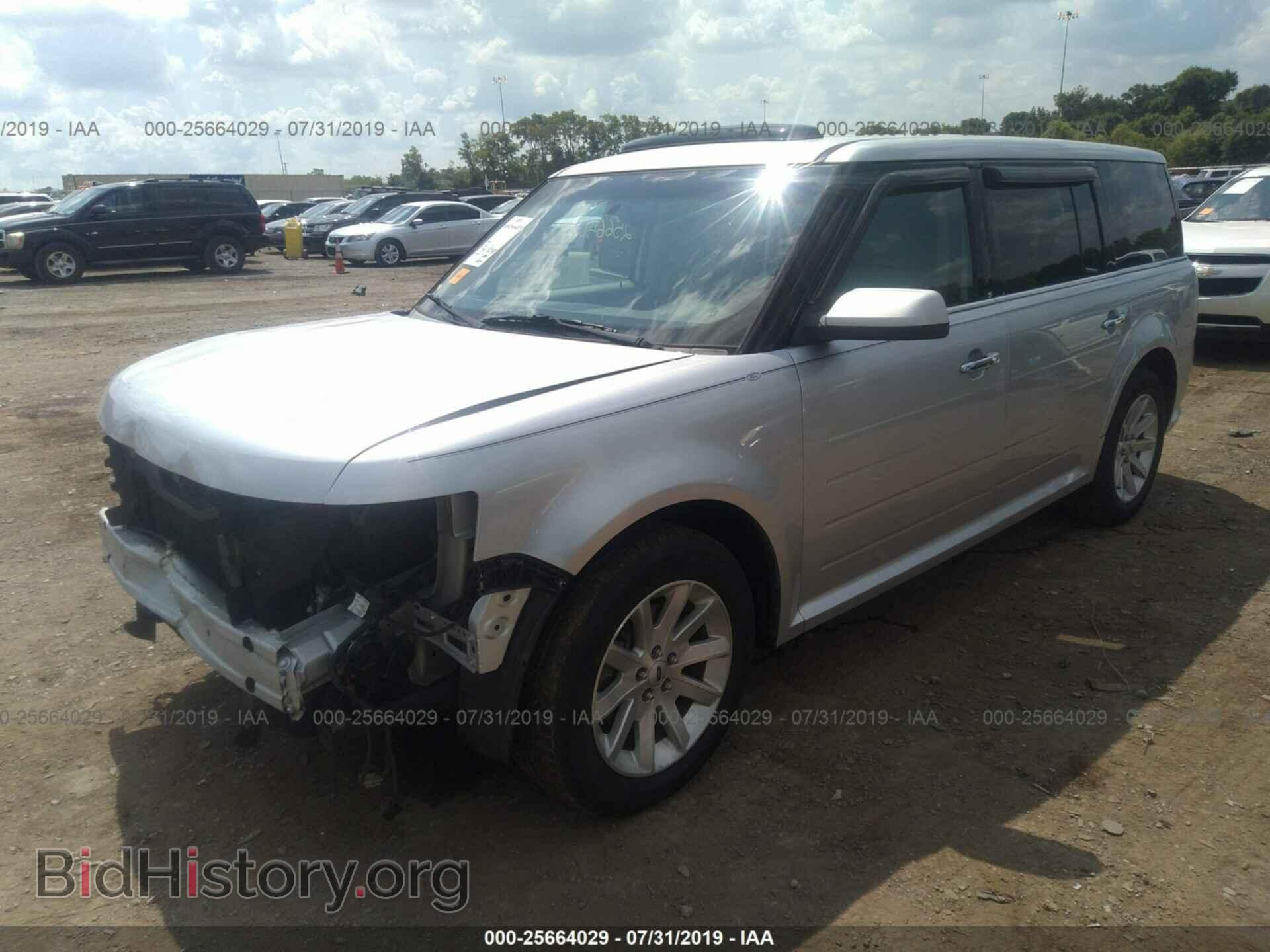 2011 FORD FLEX - VIN: 2FMGK5CCXBBD05532 - Photo 2