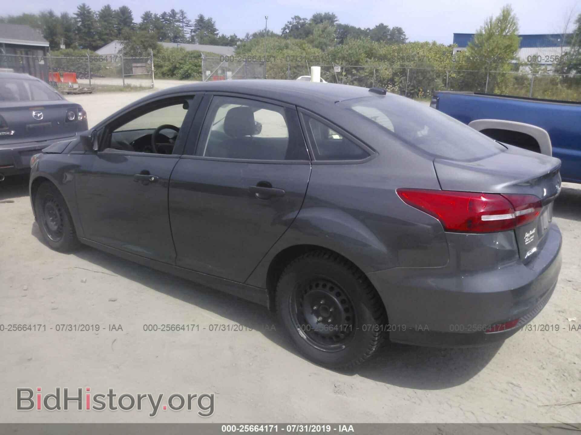 2017 FORD FOCUS - VIN: 1FADP3E26HL250741 - Фото 3