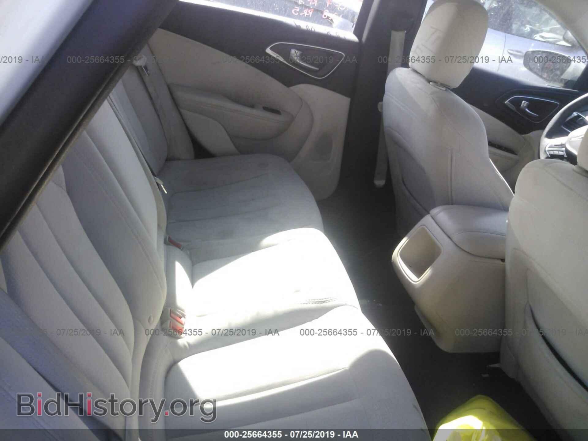2015 CHRYSLER 200 - VIN: 1C3CCCAB0FN575060 - Photo 8