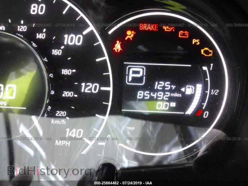 2016 Nissan VERSA NOTE (VIN 3N1CE2CP8GL382460) — photo 7 of 10