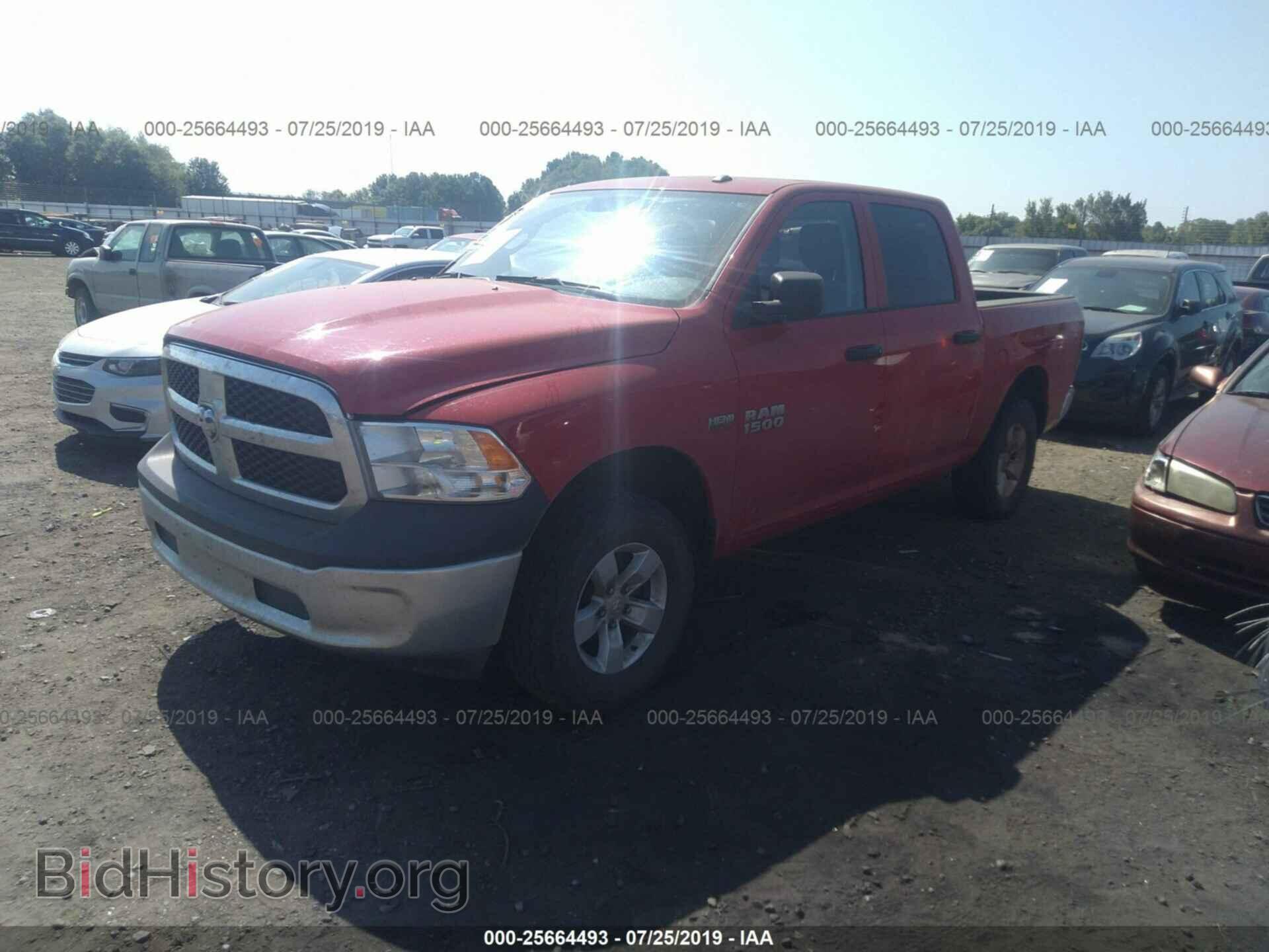 2017 RAM 1500 - VIN: 3C6RR7KT5HG795462 - Photo 2
