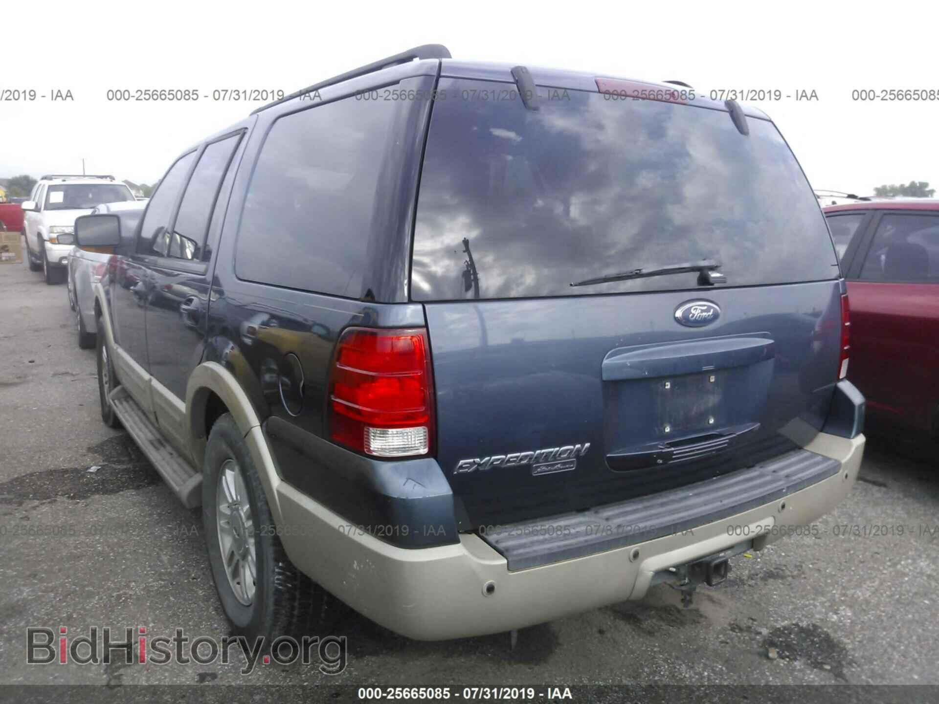 2006 FORD EXPEDITION - VIN: 1FMPU17536LA16366 - Фото 3