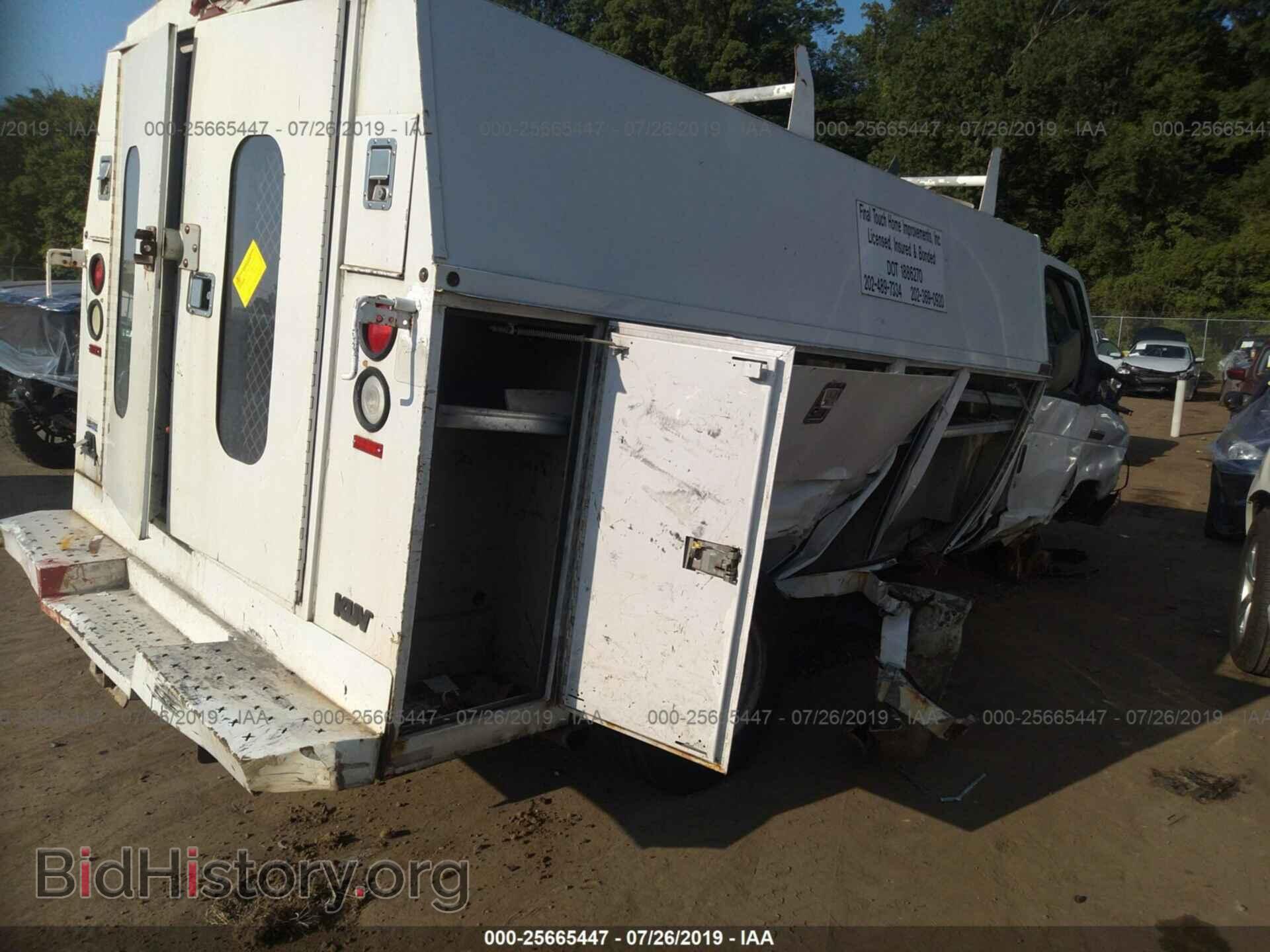2006 FORD ECONOLINE - VIN: 1FDSE35L16DB37301 - Фото 4