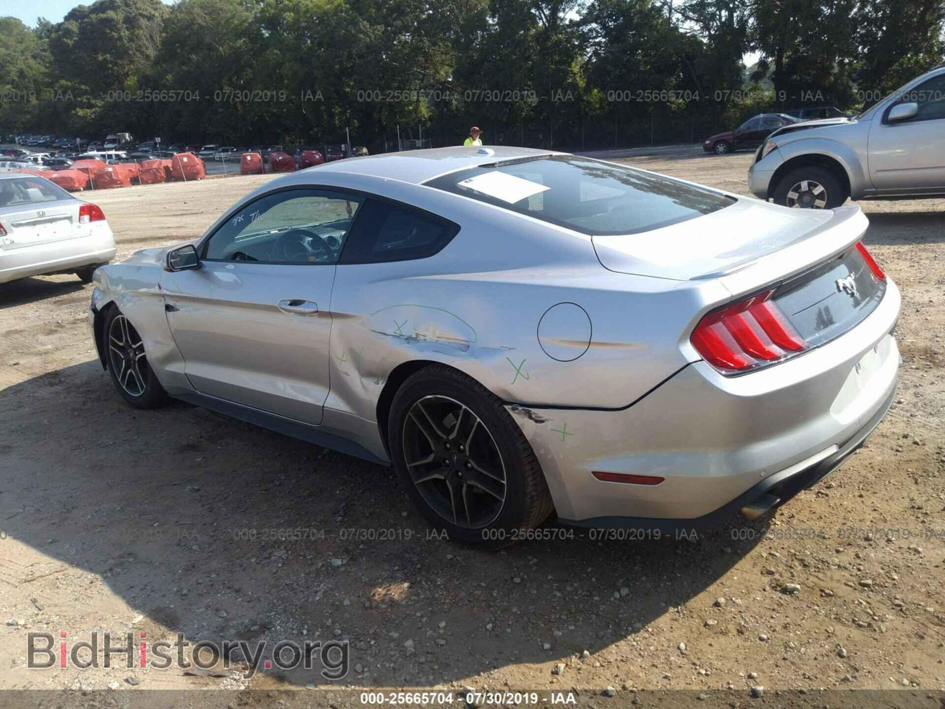 2018 FORD MUSTANG - VIN: 1FA6P8TH9J5115552 - Фото 3