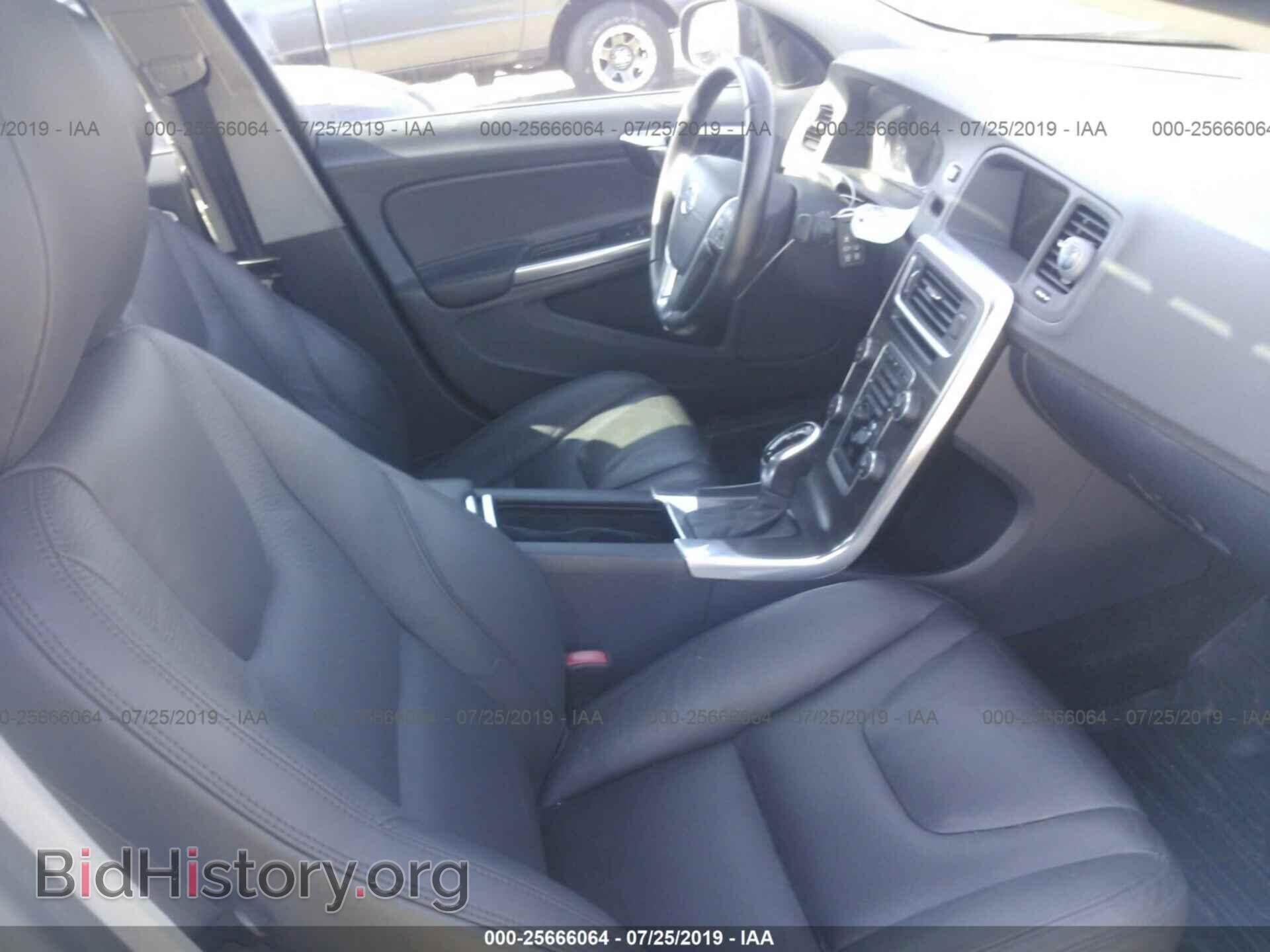 2014 VOLVO S60 - VIN: YV1612FS4E1290086 - Фото 5