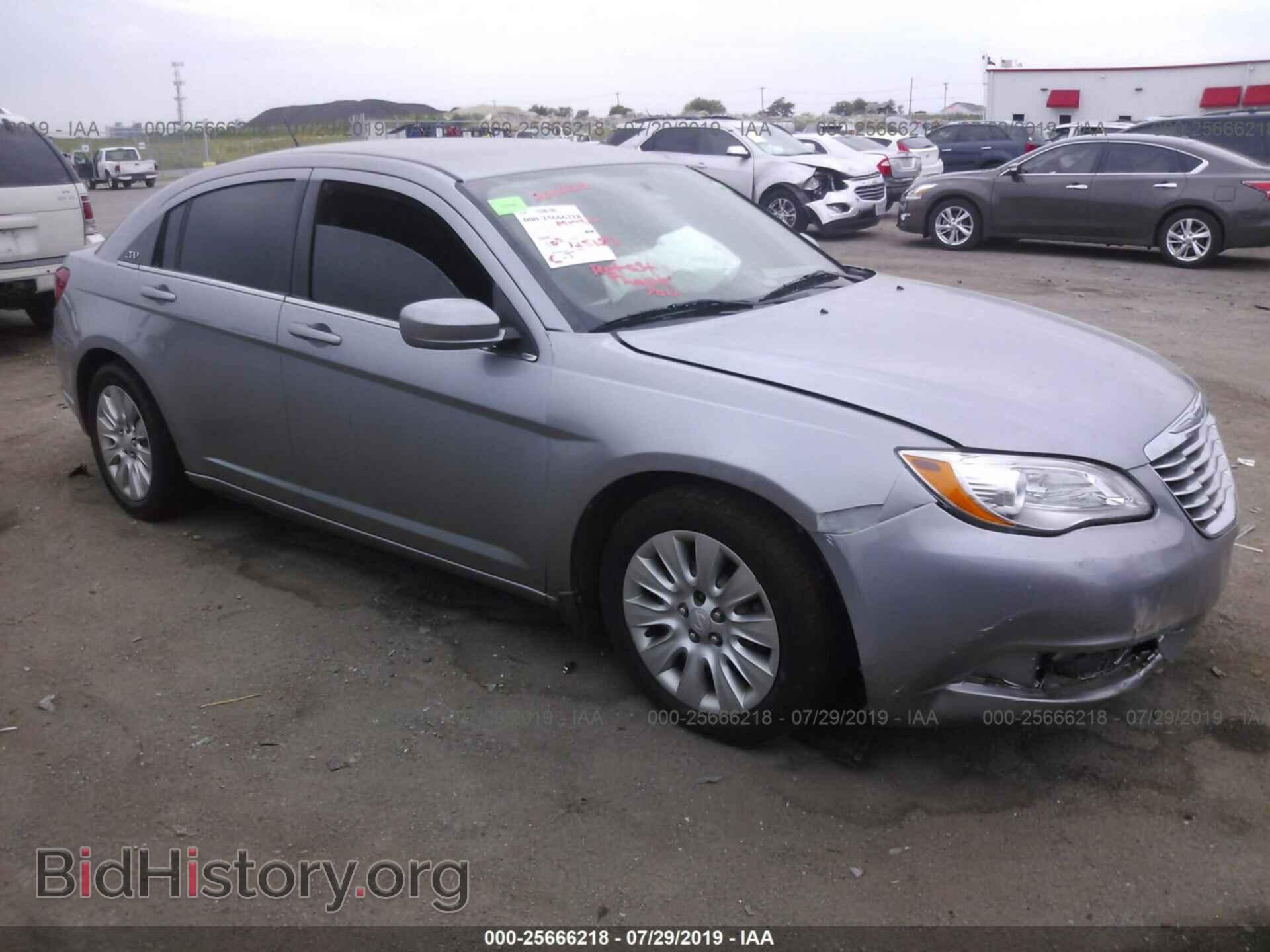 Фотография 1C3CCBABXDN723299 - CHRYSLER 200 2013
