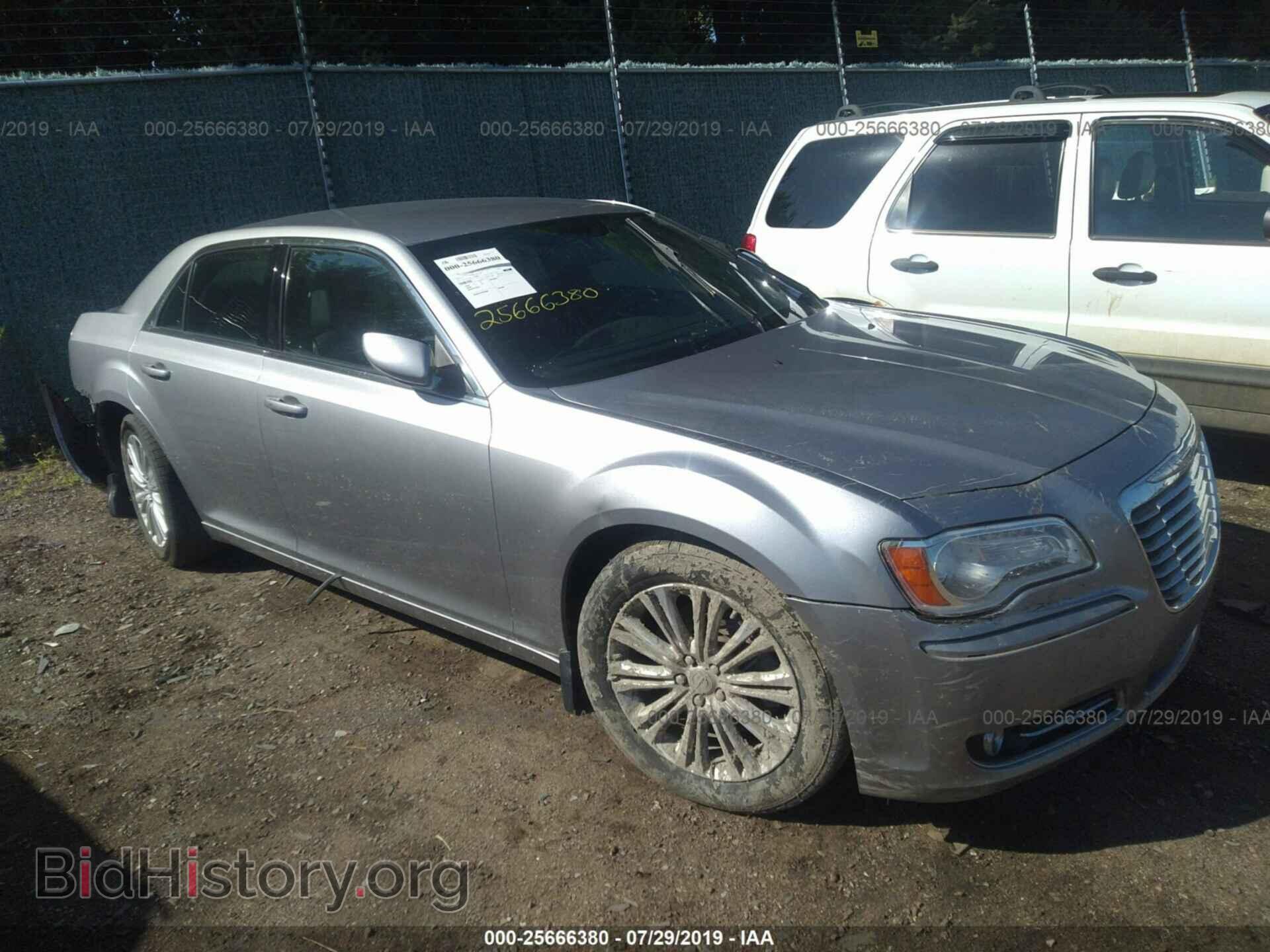 Фотография 2C3CCARG1EH365918 - CHRYSLER 300 2014