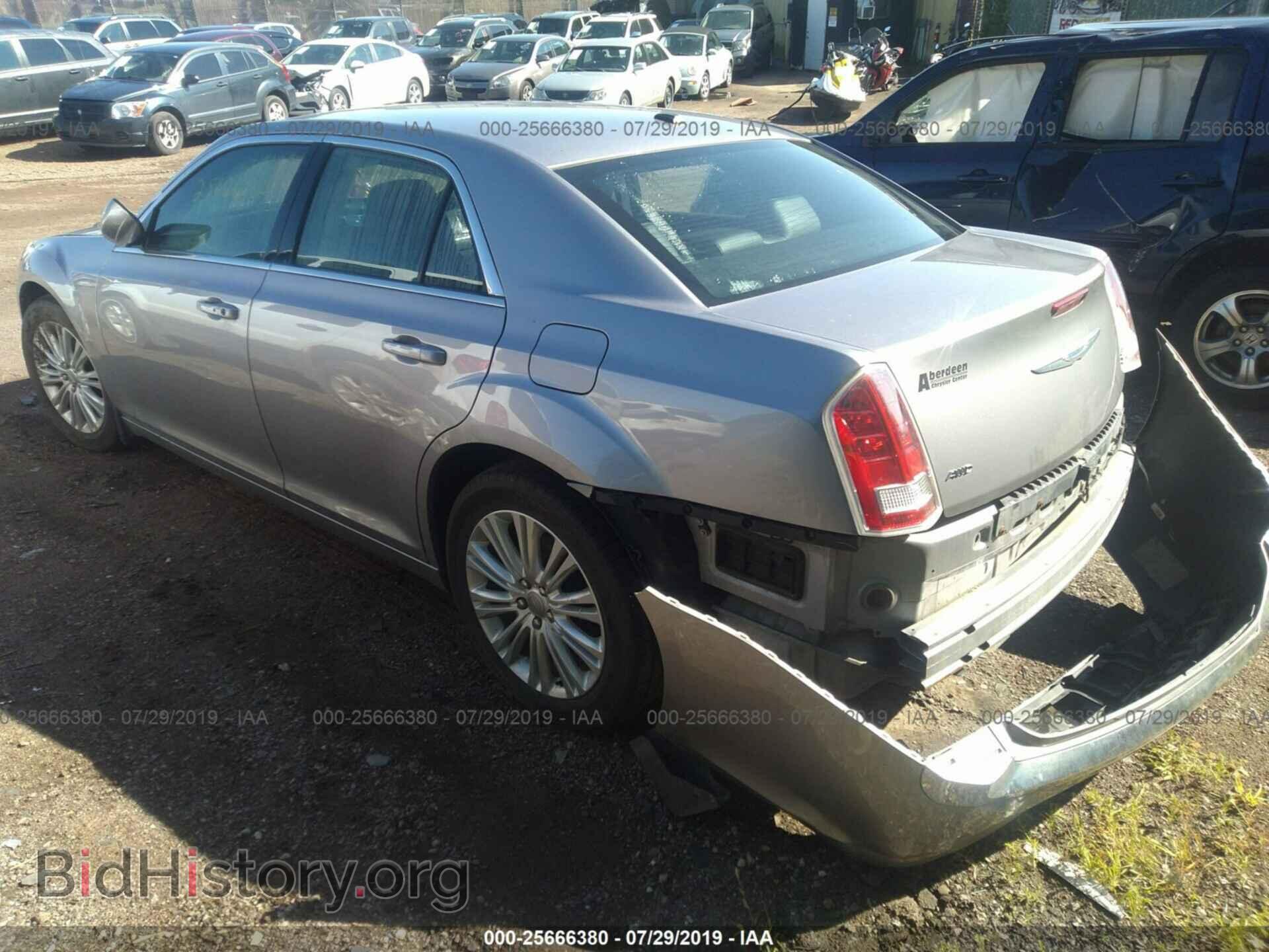 2014 CHRYSLER 300 - VIN: 2C3CCARG1EH365918 - Фото 3