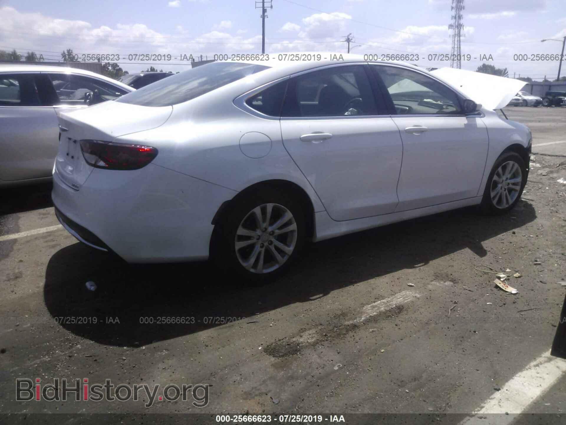 2015 CHRYSLER 200 - VIN: 1C3CCCAB7FN568879 - Photo 4