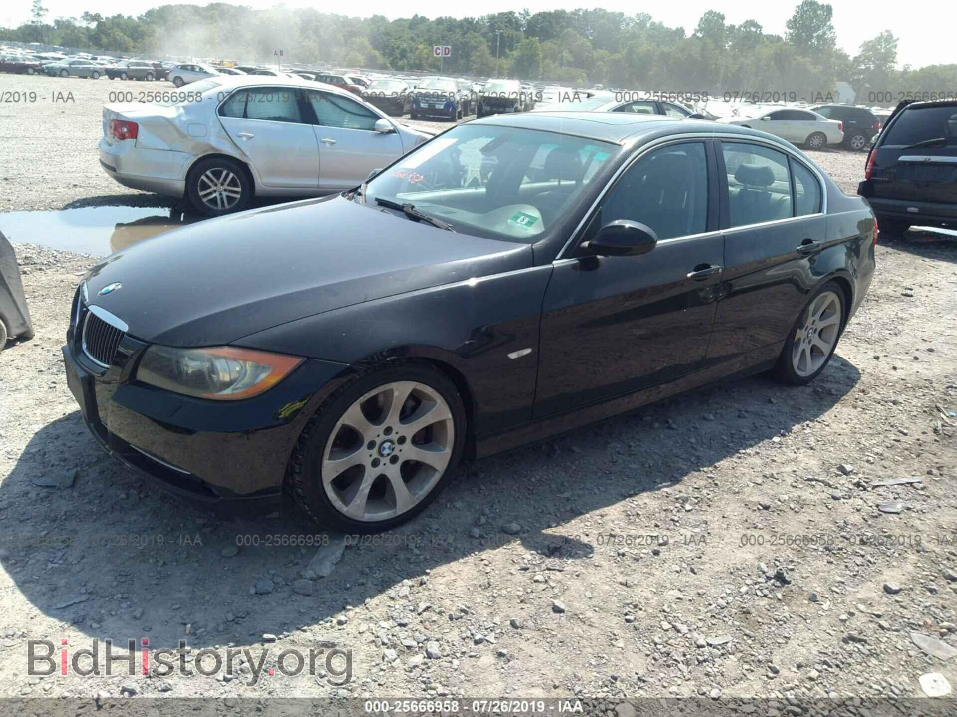 2007 BMW 335 - VIN: WBAVB73557VF53577 - Фото 2