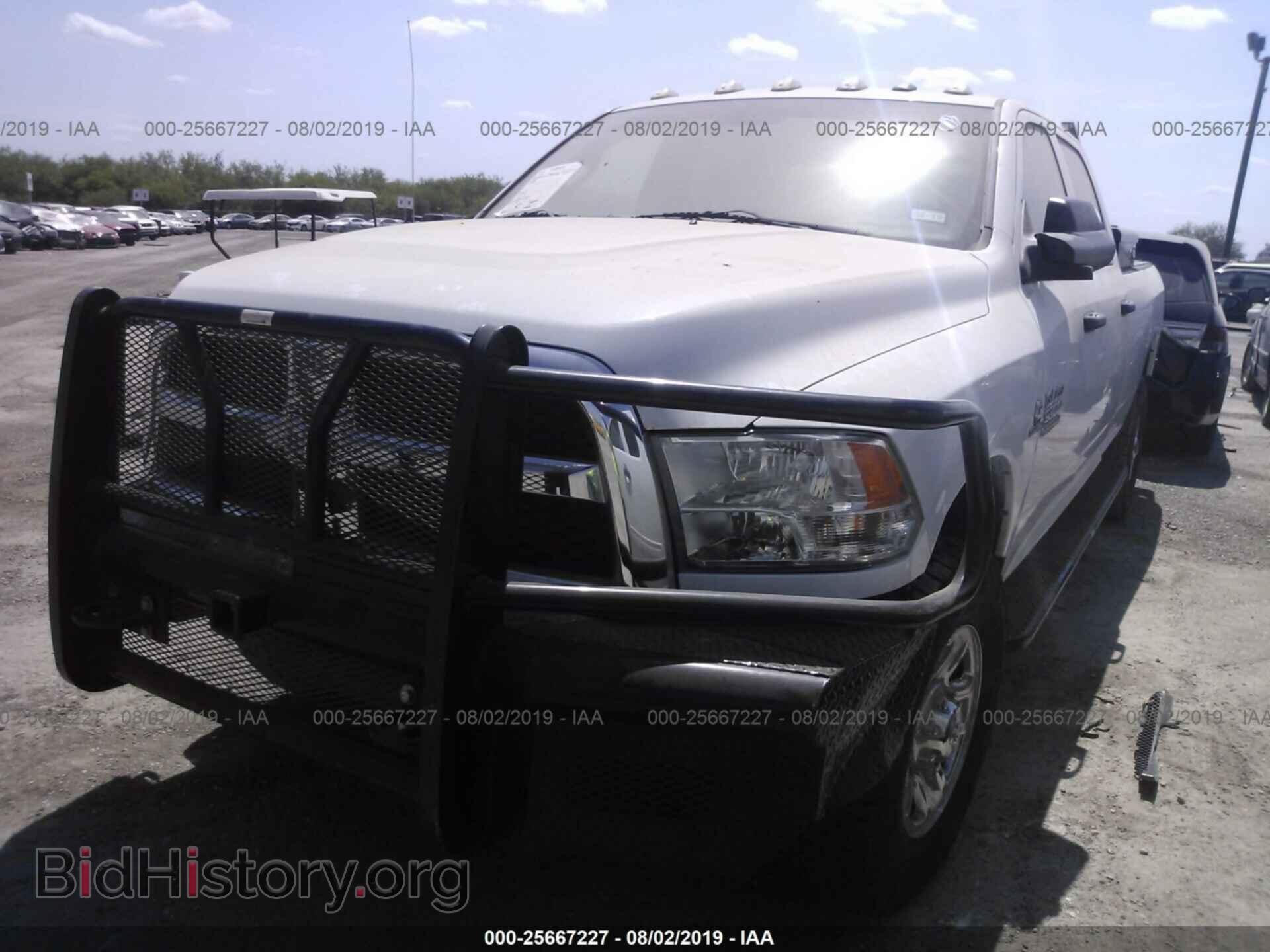 2016 RAM 3500 - VIN: 3C63R3GL5GG149683 - Photo 2