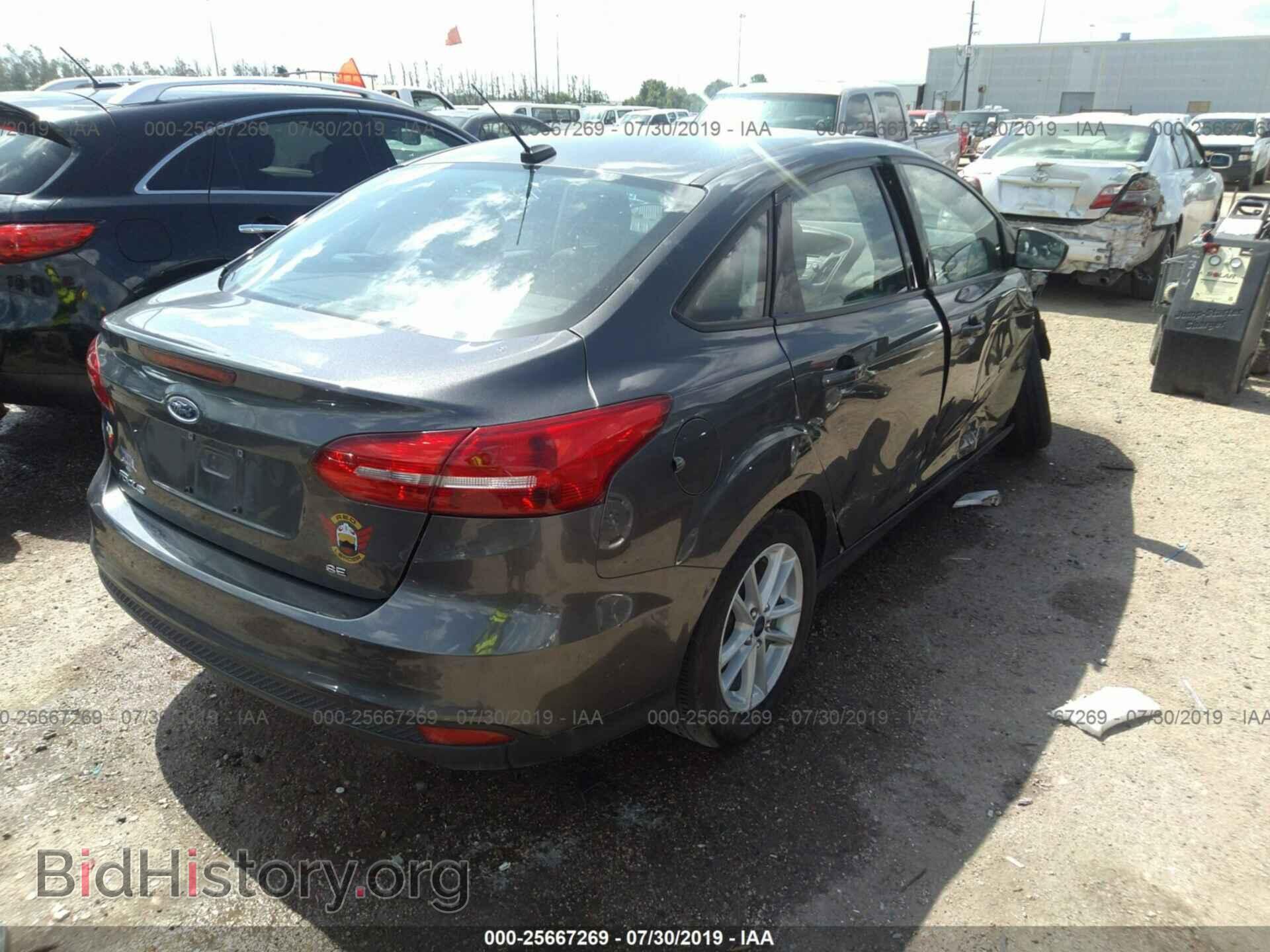 2017 FORD FOCUS - VIN: 1FADP3F22HL224085 - Photo 4