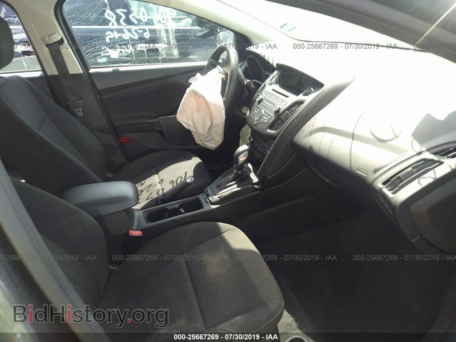 2017 FORD FOCUS - VIN: 1FADP3F22HL224085 - Photo 5