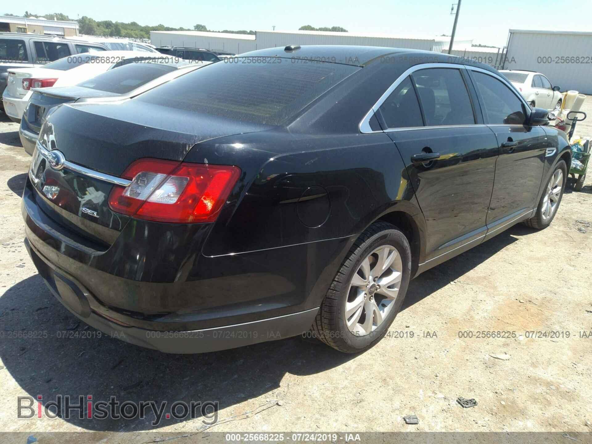 2011 FORD TAURUS - VIN: 1FAHP2EW3BG185832 - Фото 4