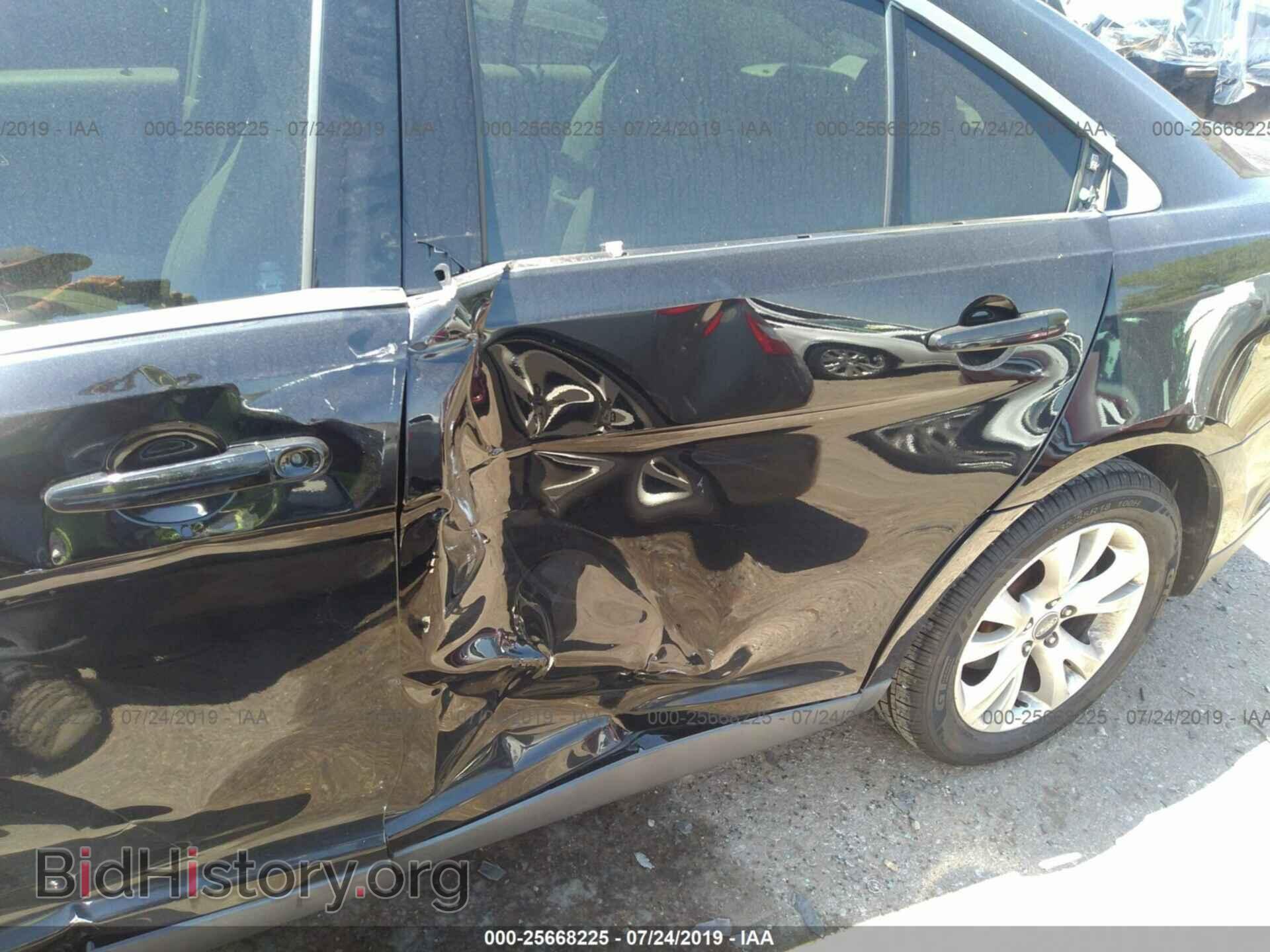 2011 FORD TAURUS - VIN: 1FAHP2EW3BG185832 - Фото 6