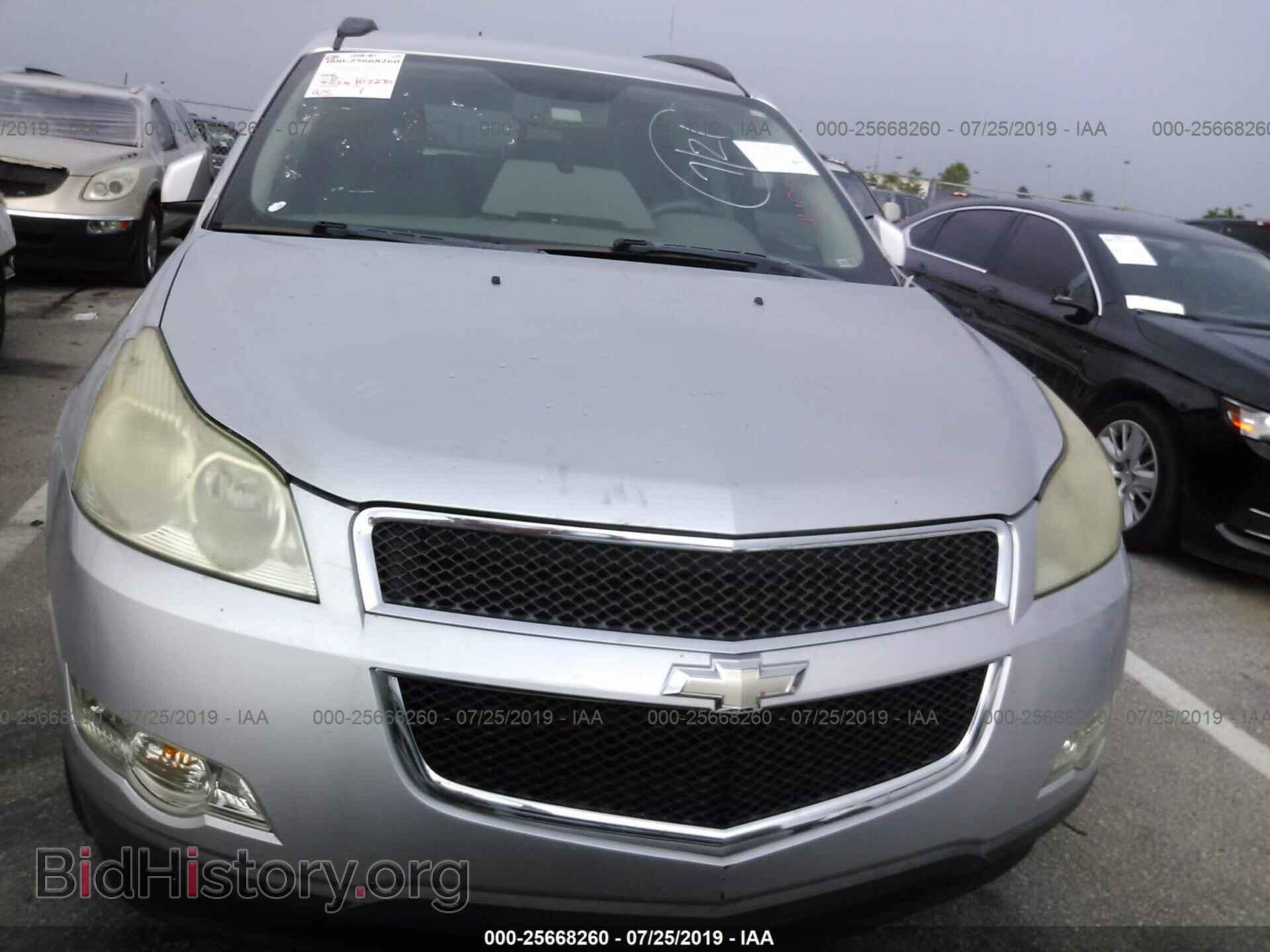2010 CHEVROLET TRAVERSE - VIN: 1GNLRFED3AS112211 - Фото 6