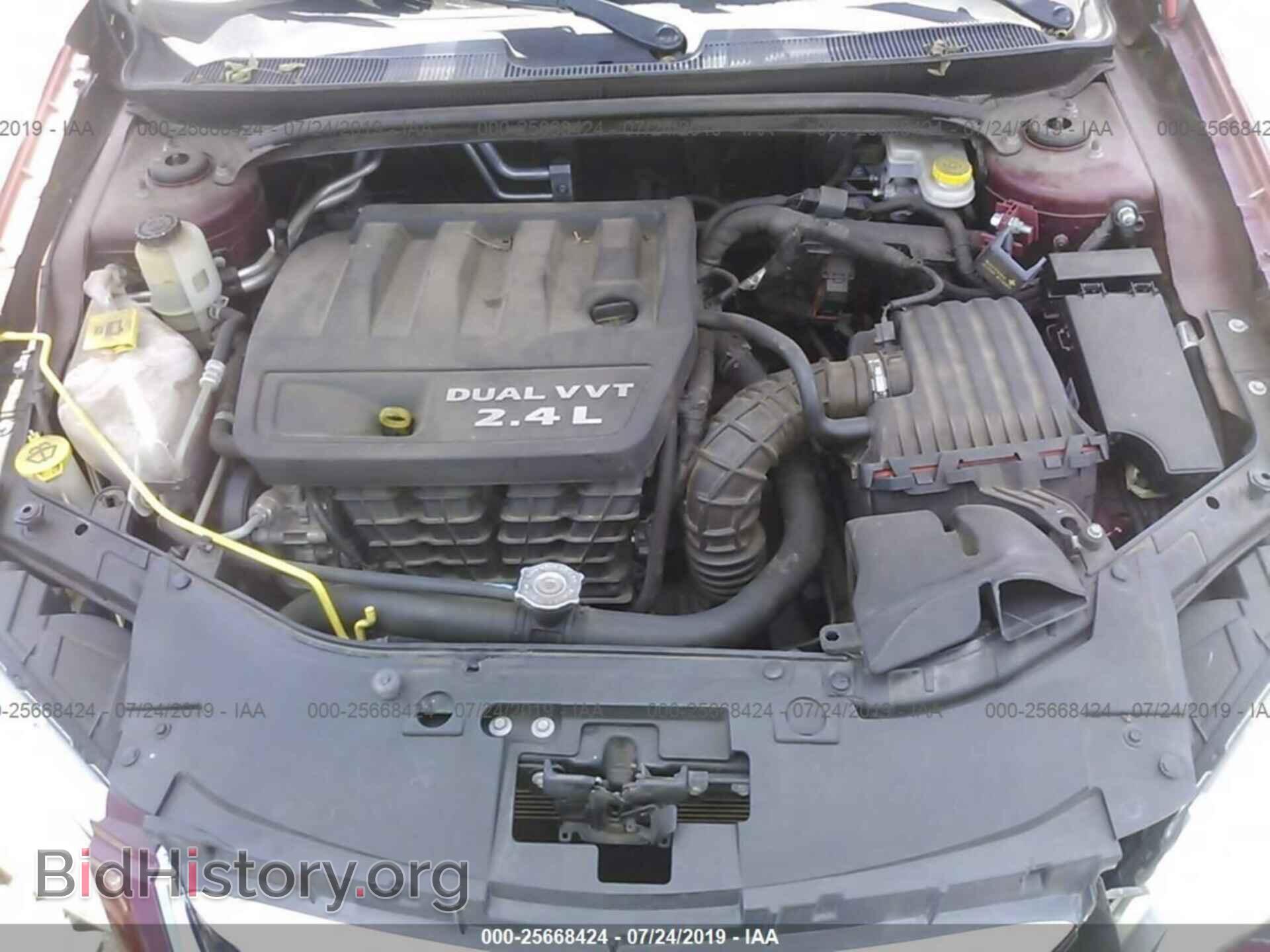 2013 CHRYSLER 200 - VIN: 1C3CCBBB2DN592951 - Фото 10