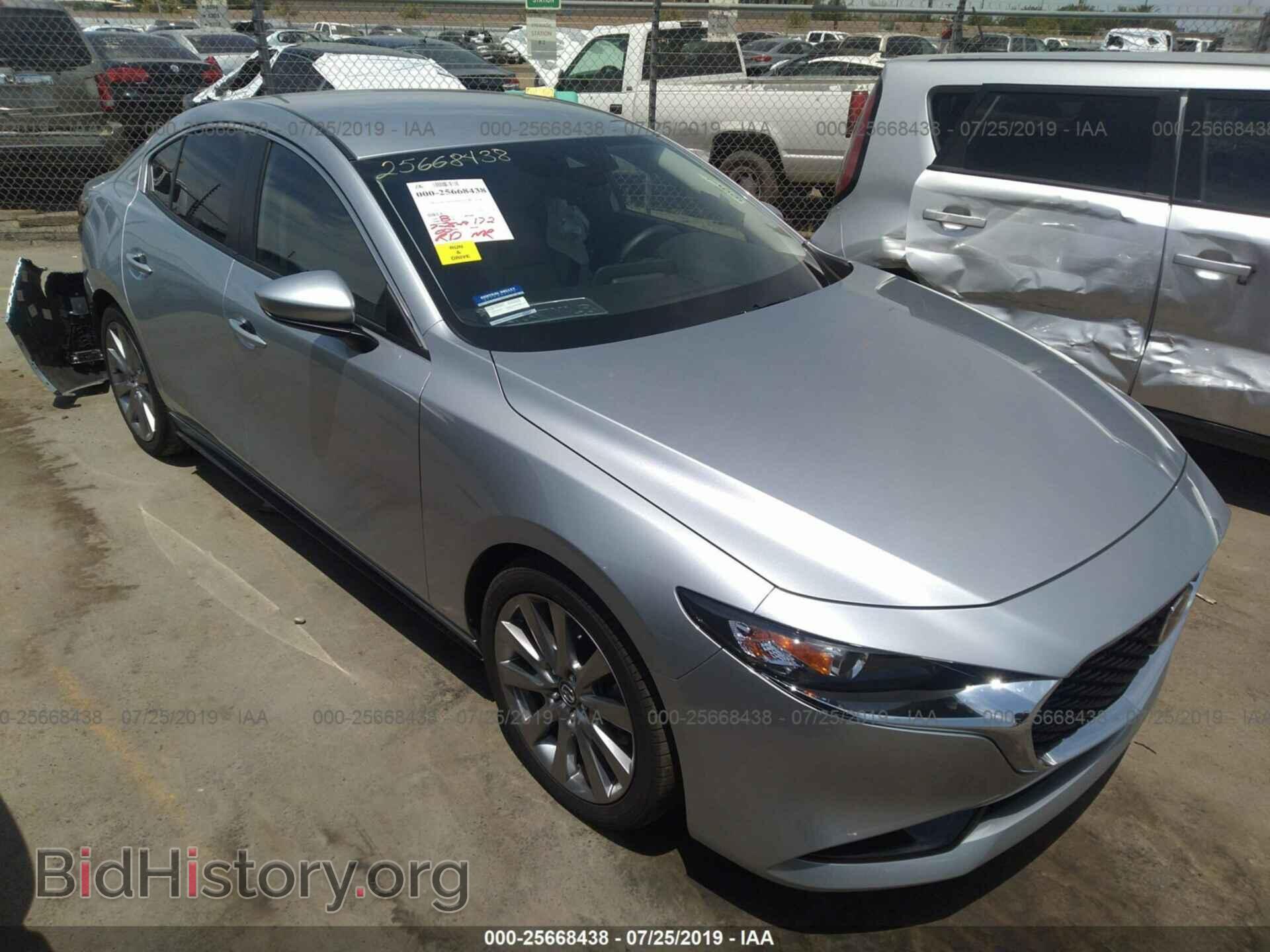 Фотография JM1BPBAM3K1115478 - MAZDA 3 2019