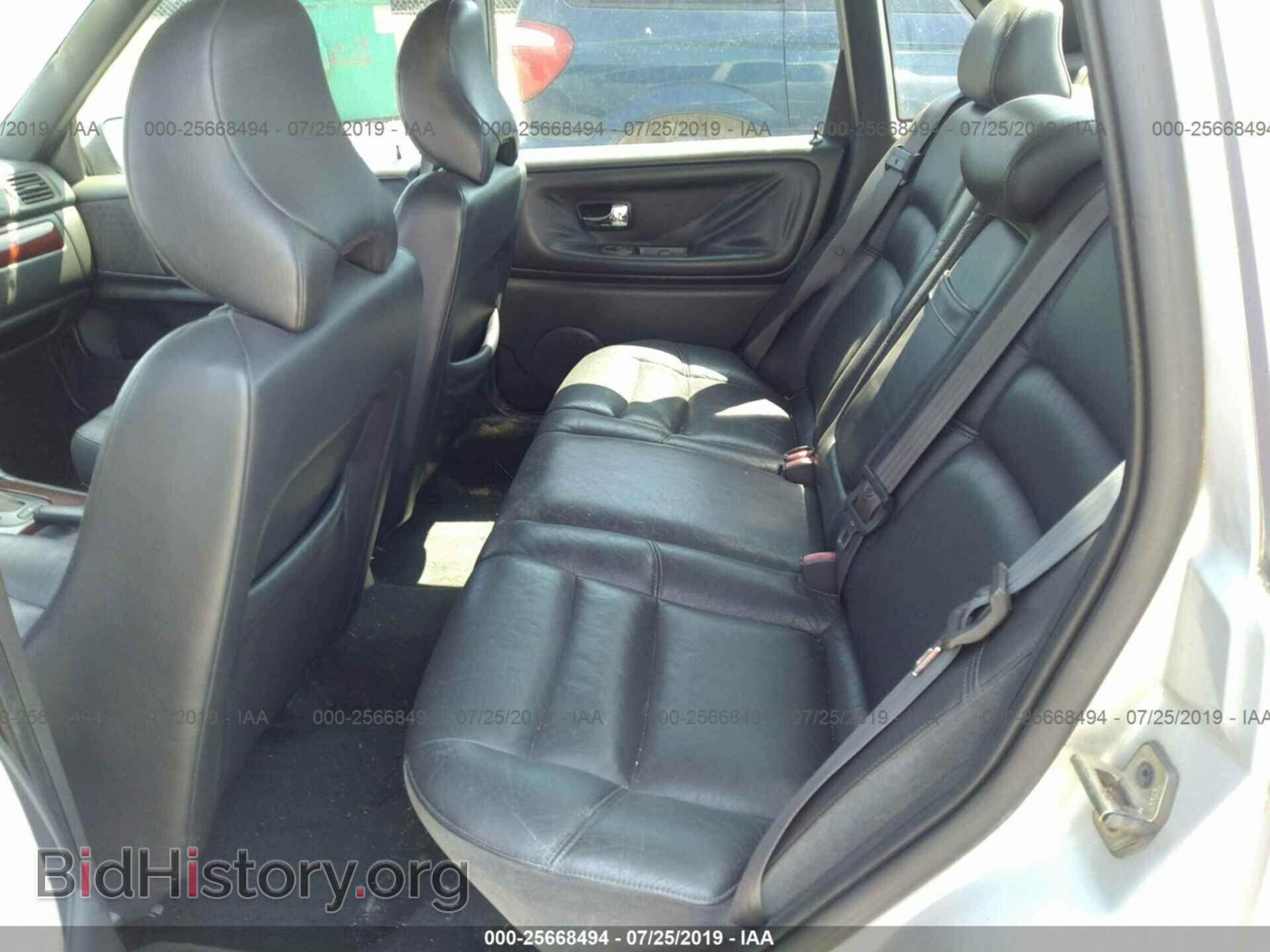 2000 VOLVO S70 - VIN: YV1LS61J0Y2638020 - Фото 8