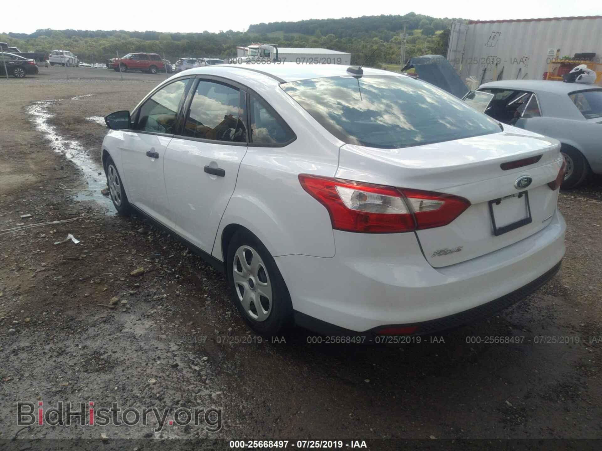 2014 FORD FOCUS - VIN: 1FADP3E25EL359946 - Фото 3