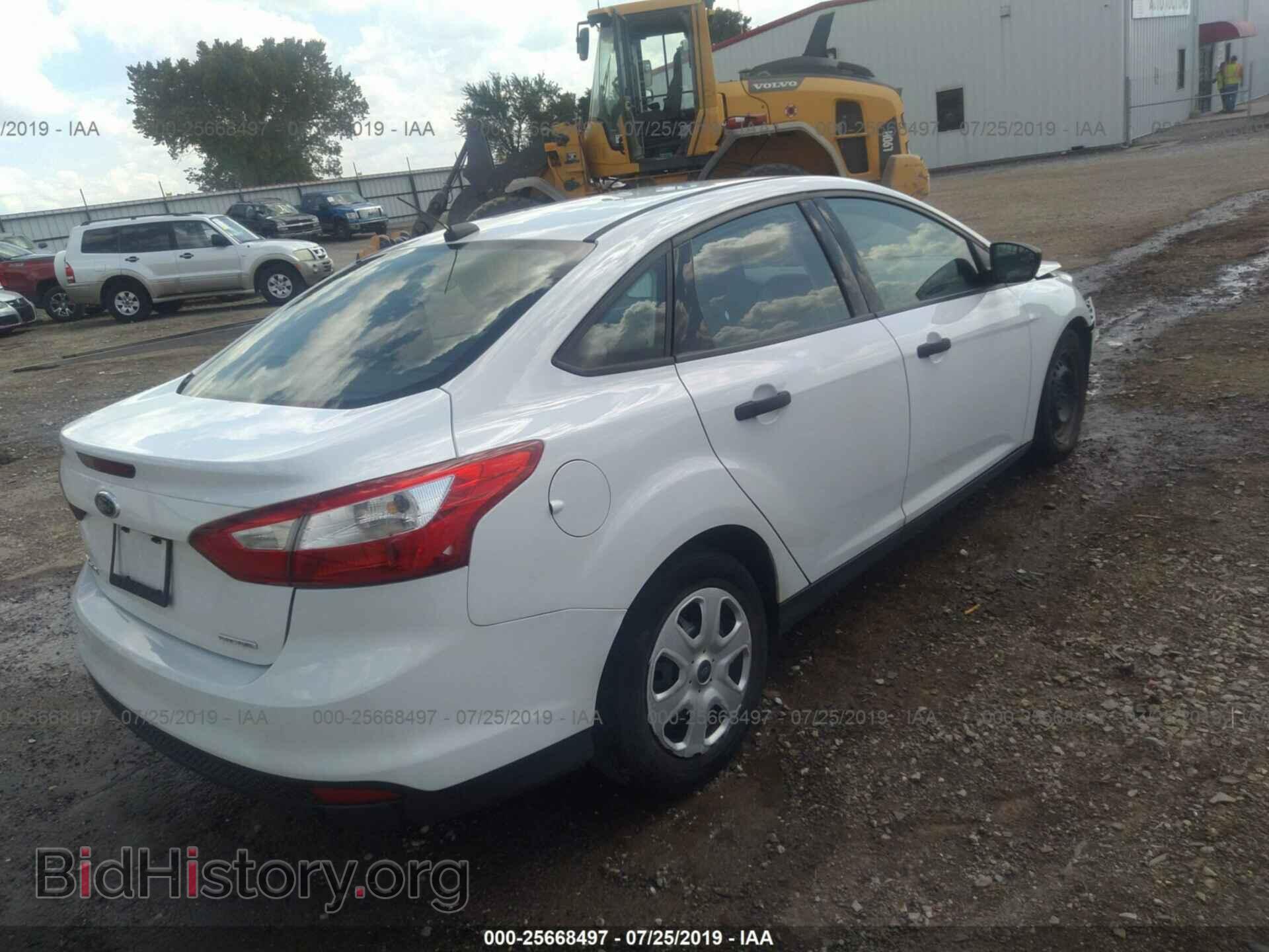 2014 FORD FOCUS - VIN: 1FADP3E25EL359946 - Фото 4