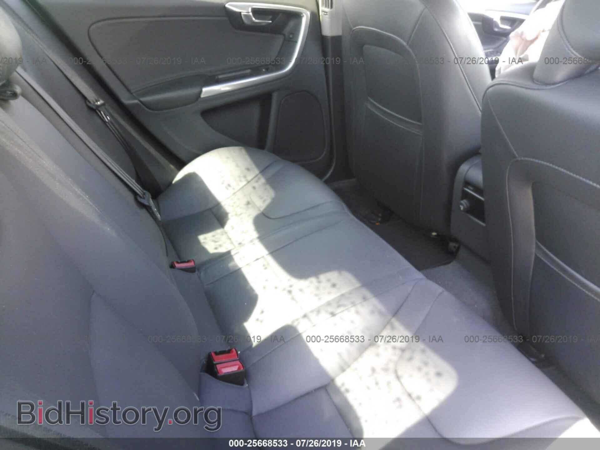 2016 VOLVO S60 - VIN: YV1612TK9G2394252 - Фото 8